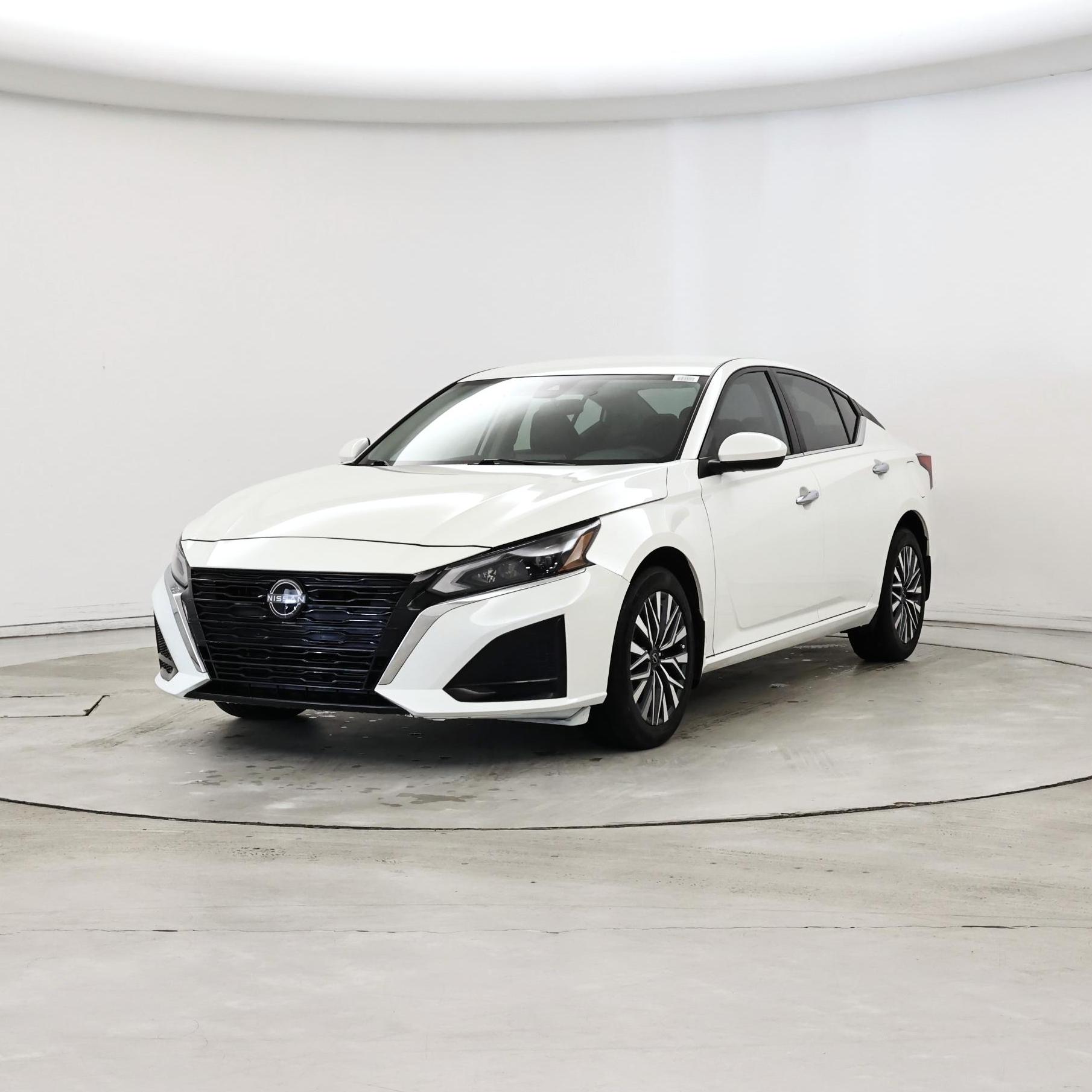 Thumbnail: 2023 Nissan Altima - 4