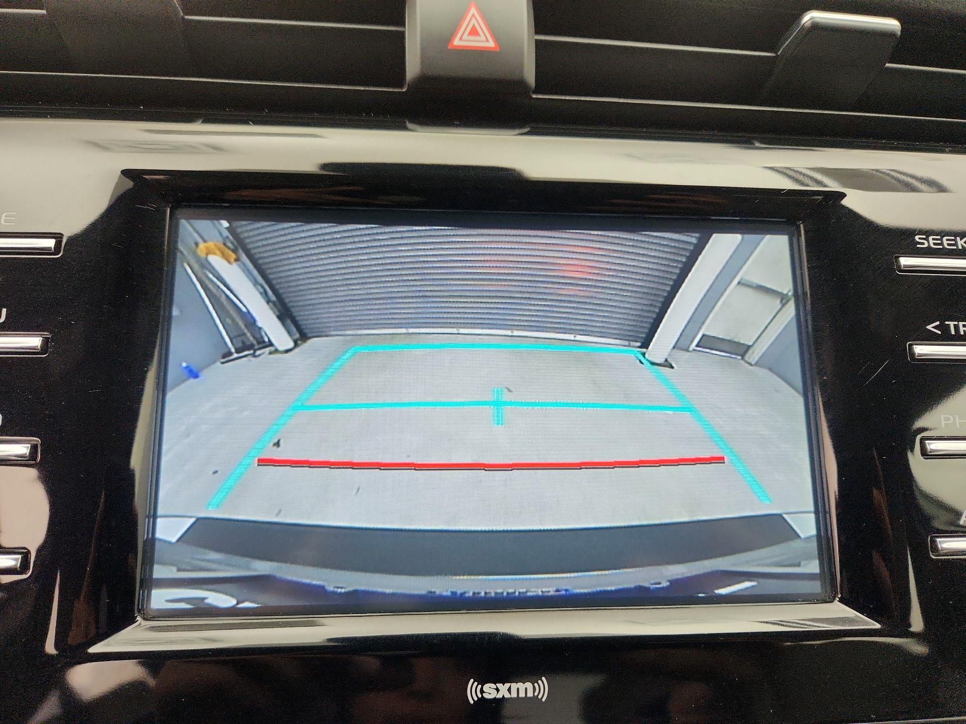 Thumbnail: 2020 Toyota Camry - 14