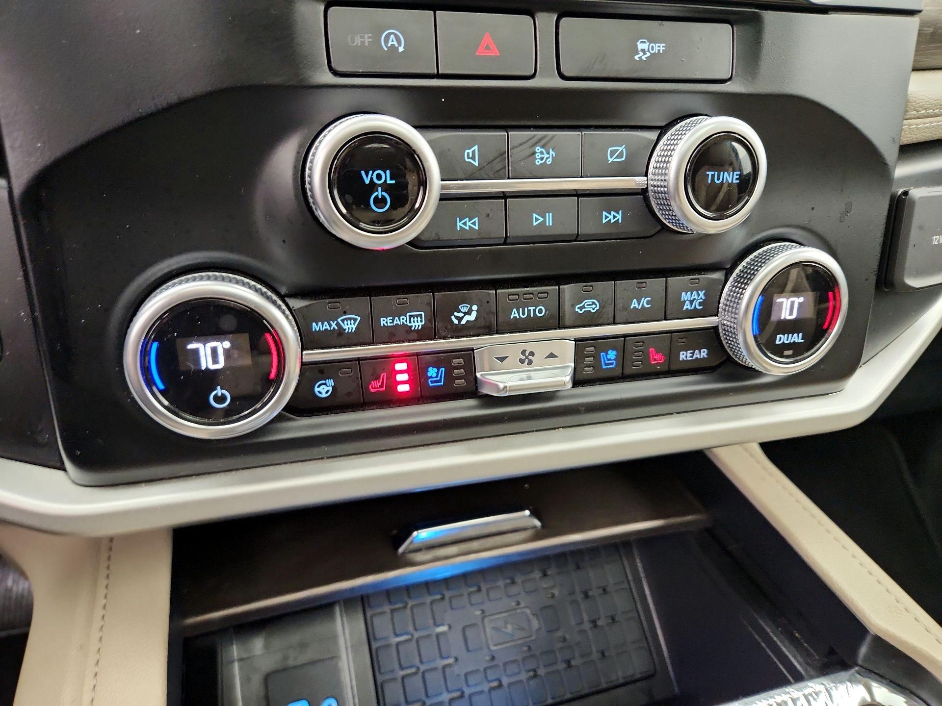 Thumbnail: 2024 Ford Expedition MAX - 17