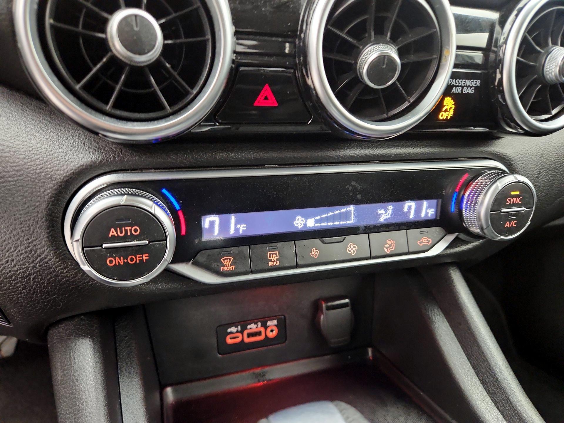 Thumbnail: 2021 Nissan Sentra - 16