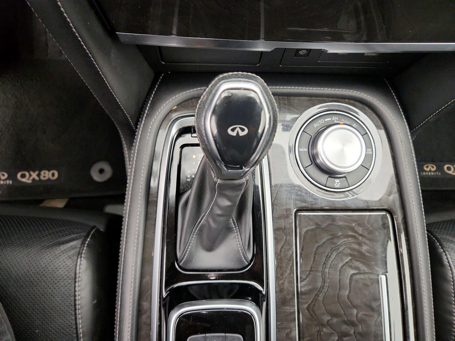 Thumbnail: 2024 INFINITI QX80 - 17