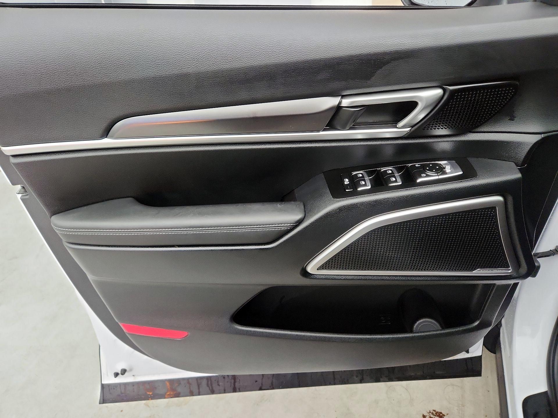 Thumbnail: 2024 Kia Telluride - 12