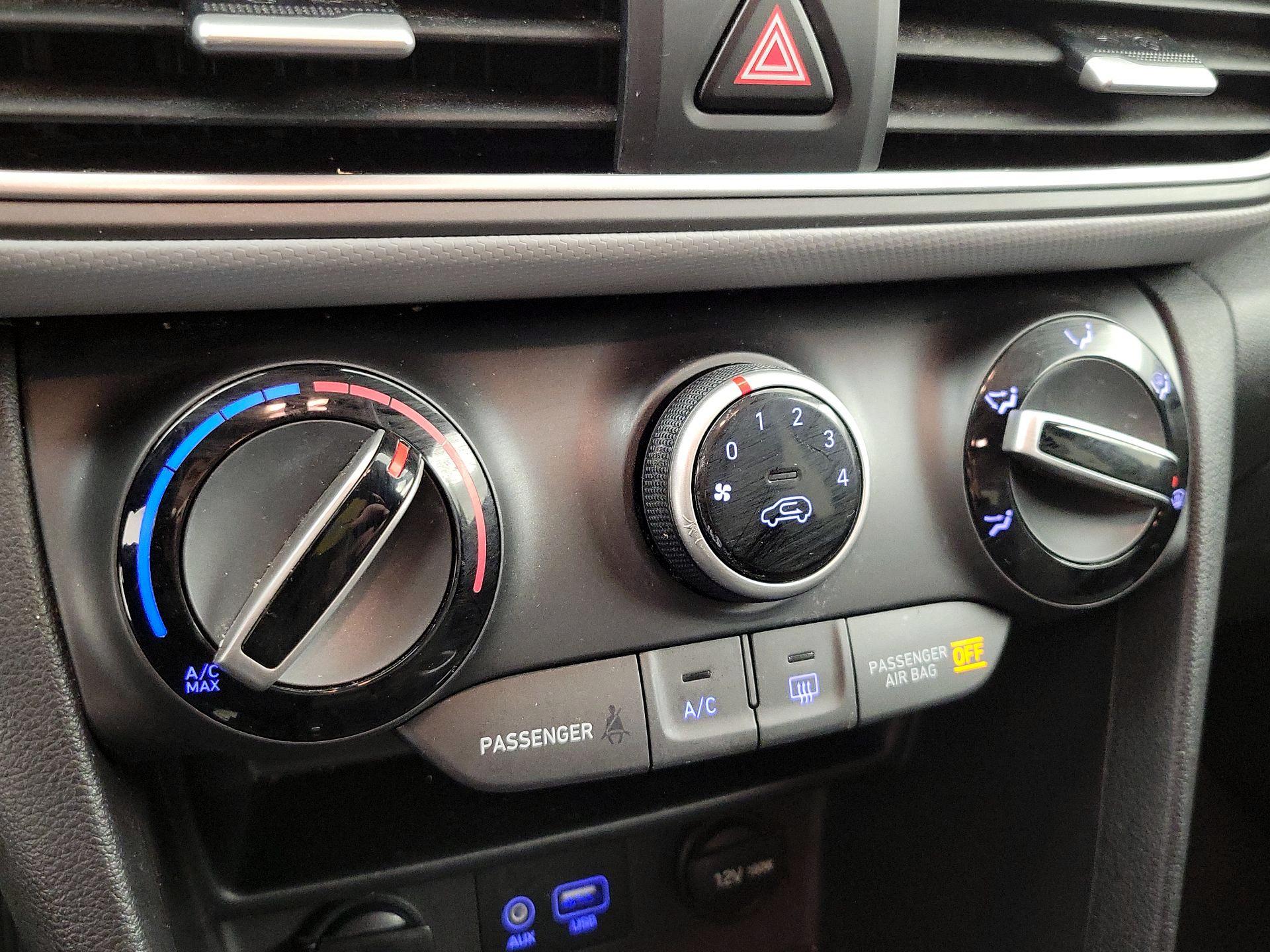 Thumbnail: 2020 Hyundai Kona - 16