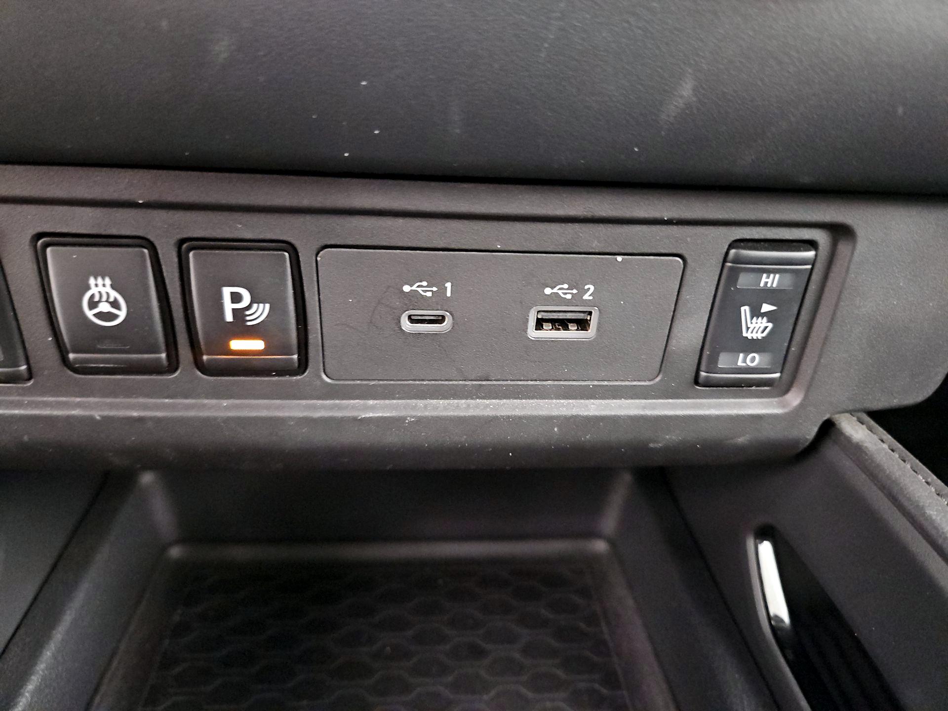 Thumbnail: 2022 Nissan Frontier - 19