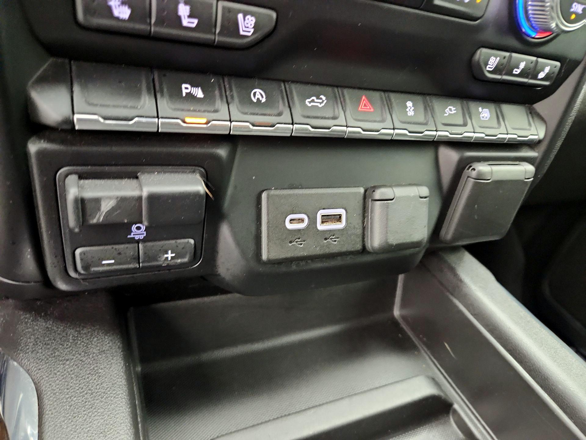 Thumbnail: 2021 GMC Sierra 1500 - 18