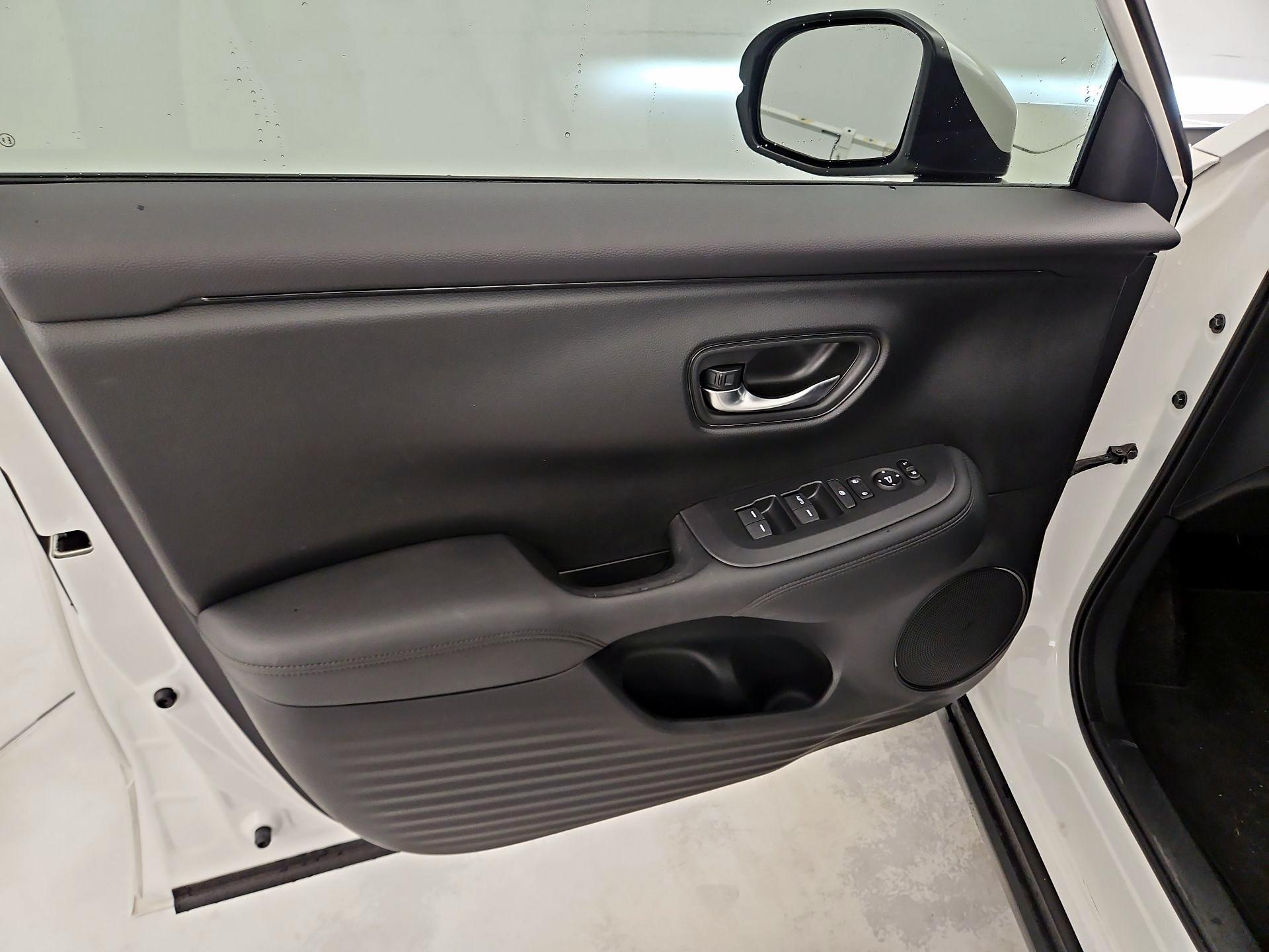 Thumbnail: 2023 Honda HR-V - 12