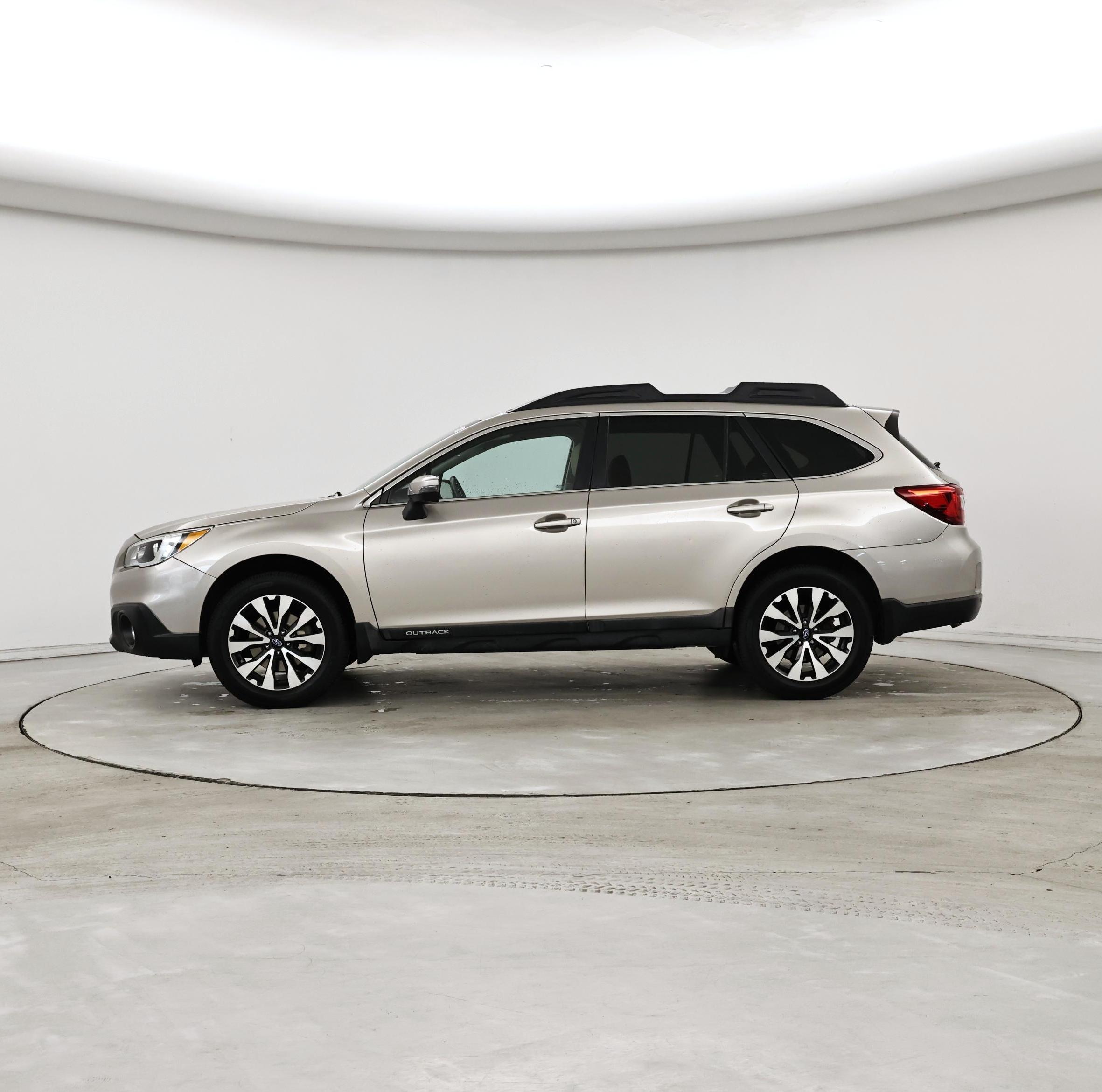 Thumbnail: 2017 Subaru Outback - 3