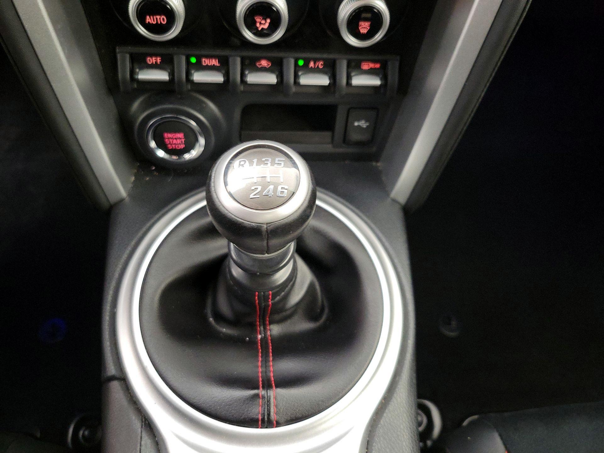 Thumbnail: 2019 Subaru BRZ - 18