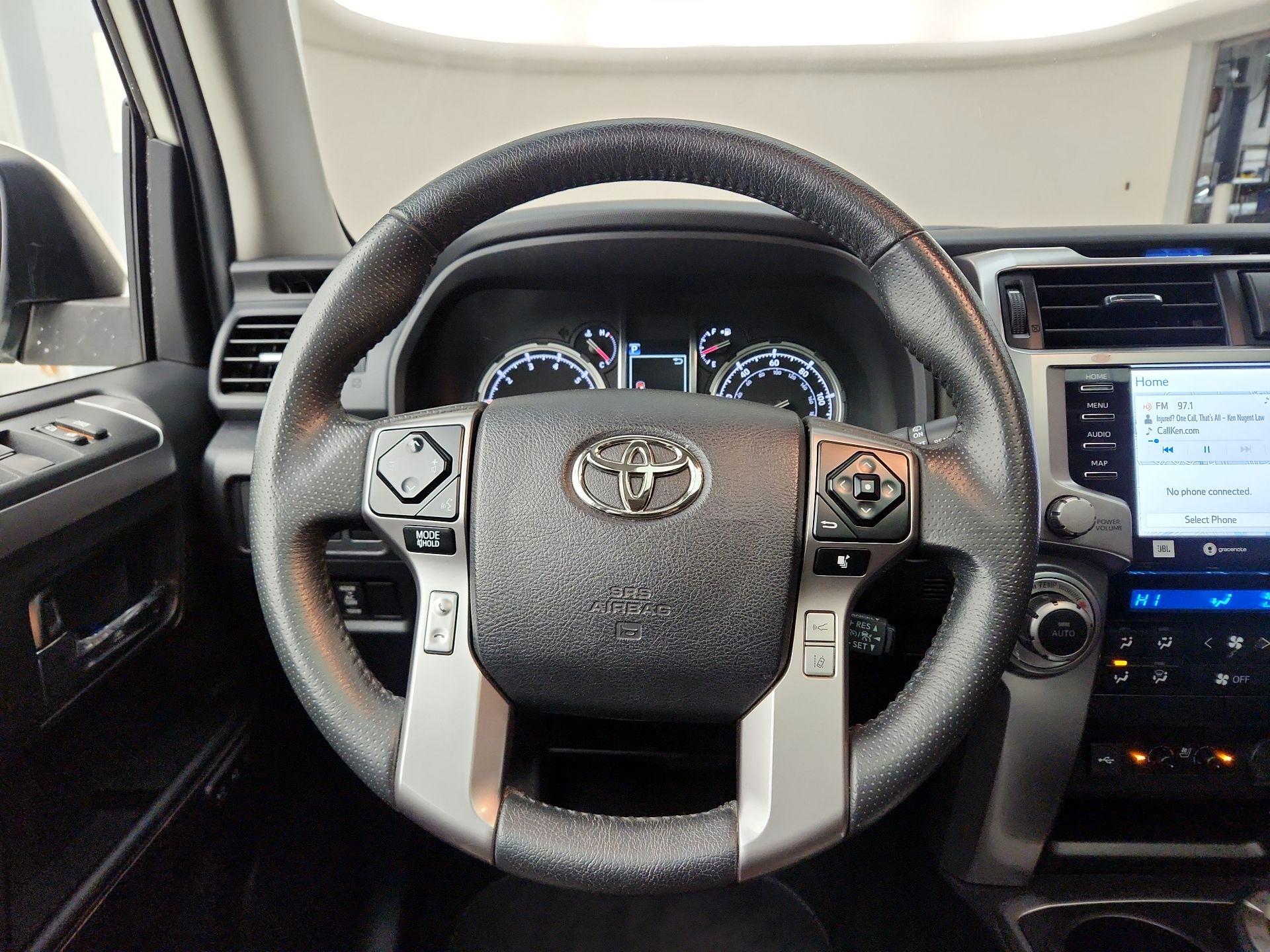 Thumbnail: 2021 Toyota 4Runner - 10