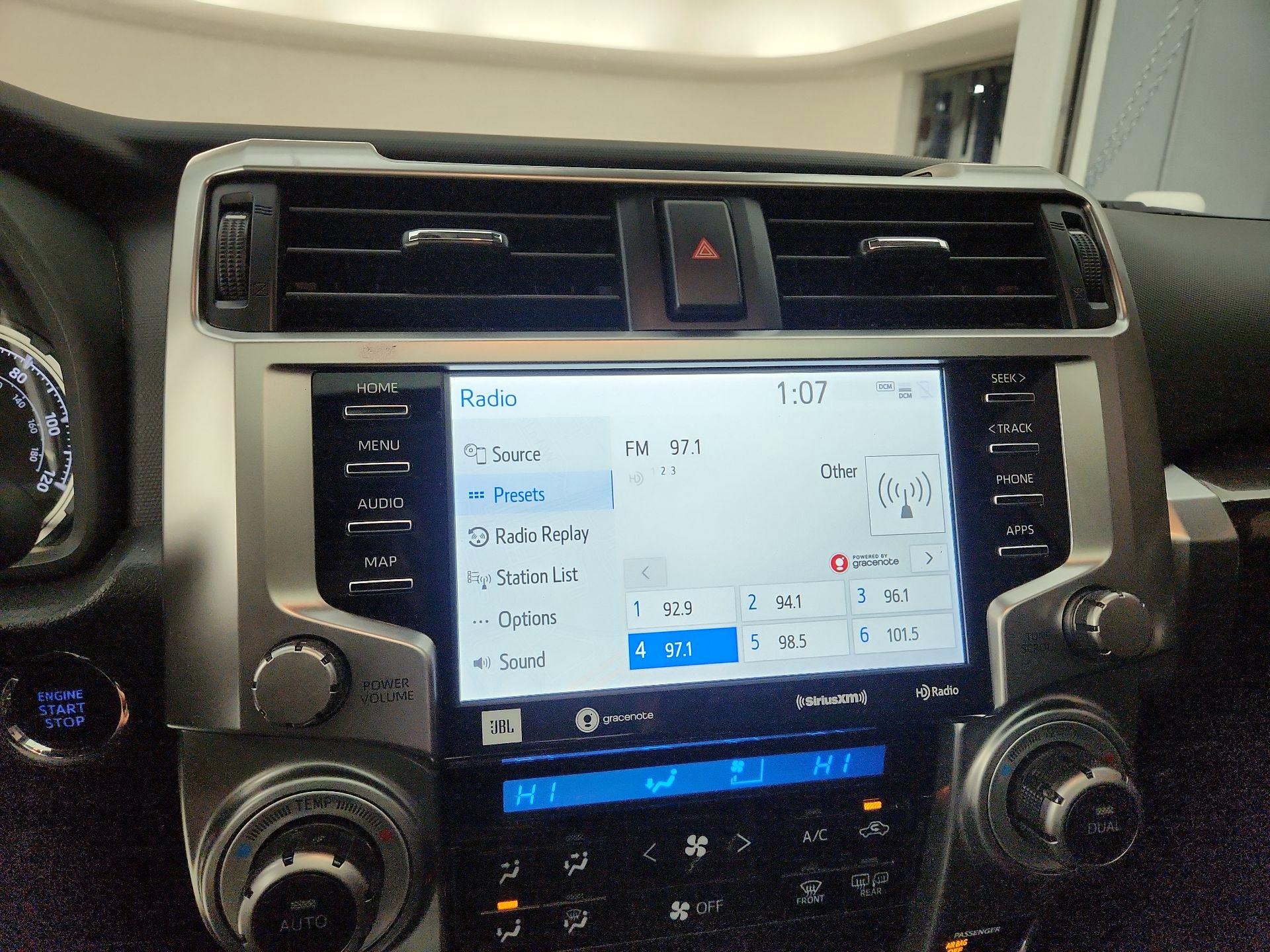 Thumbnail: 2021 Toyota 4Runner - 16