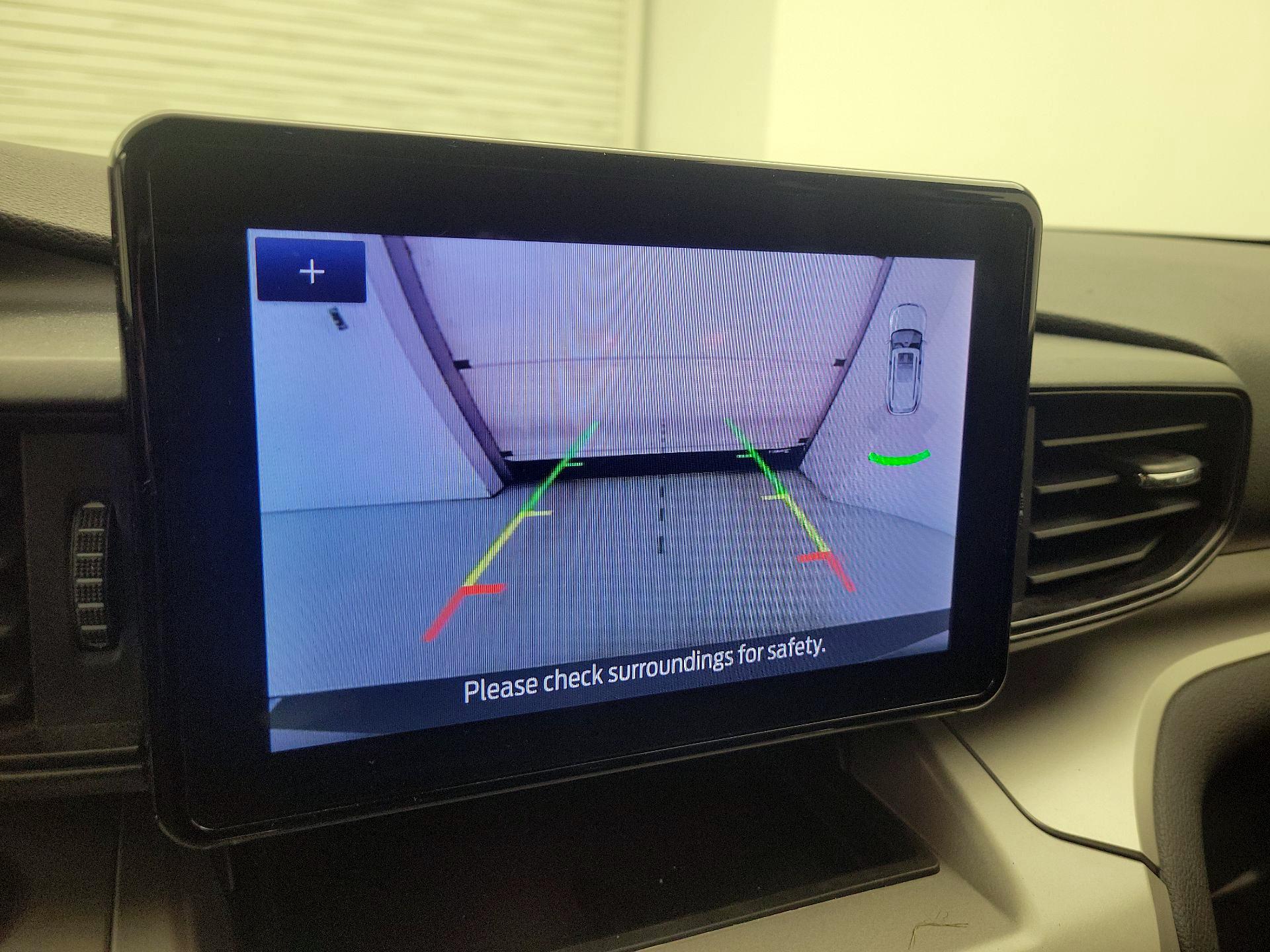 Thumbnail: 2020 Ford Explorer - 14