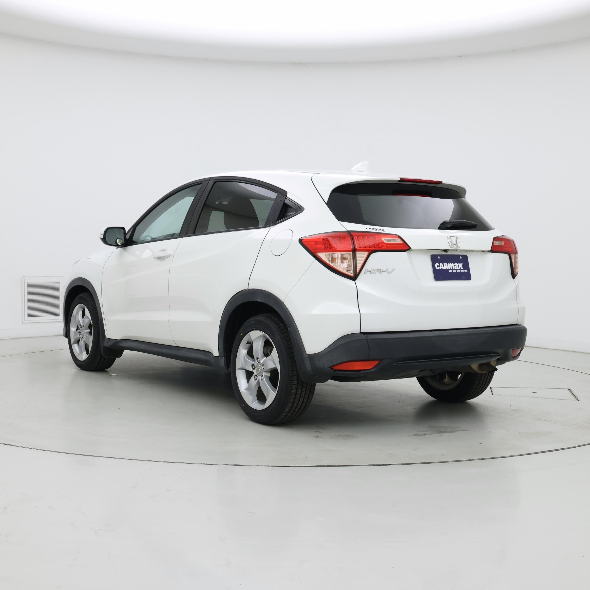 Thumbnail: 2016 Honda HR-V - 2