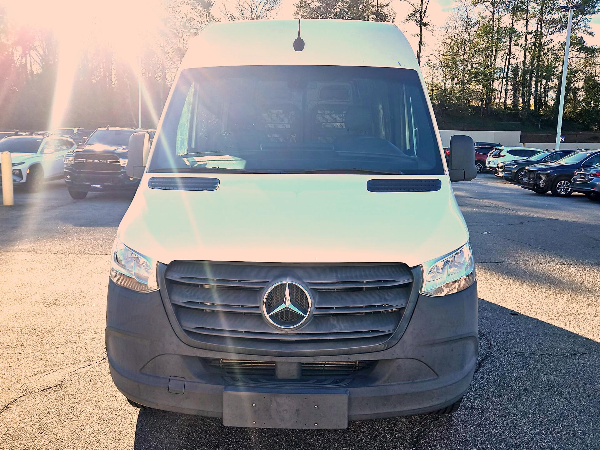 Thumbnail: 2019 Mercedes-Benz Sprinter - 2