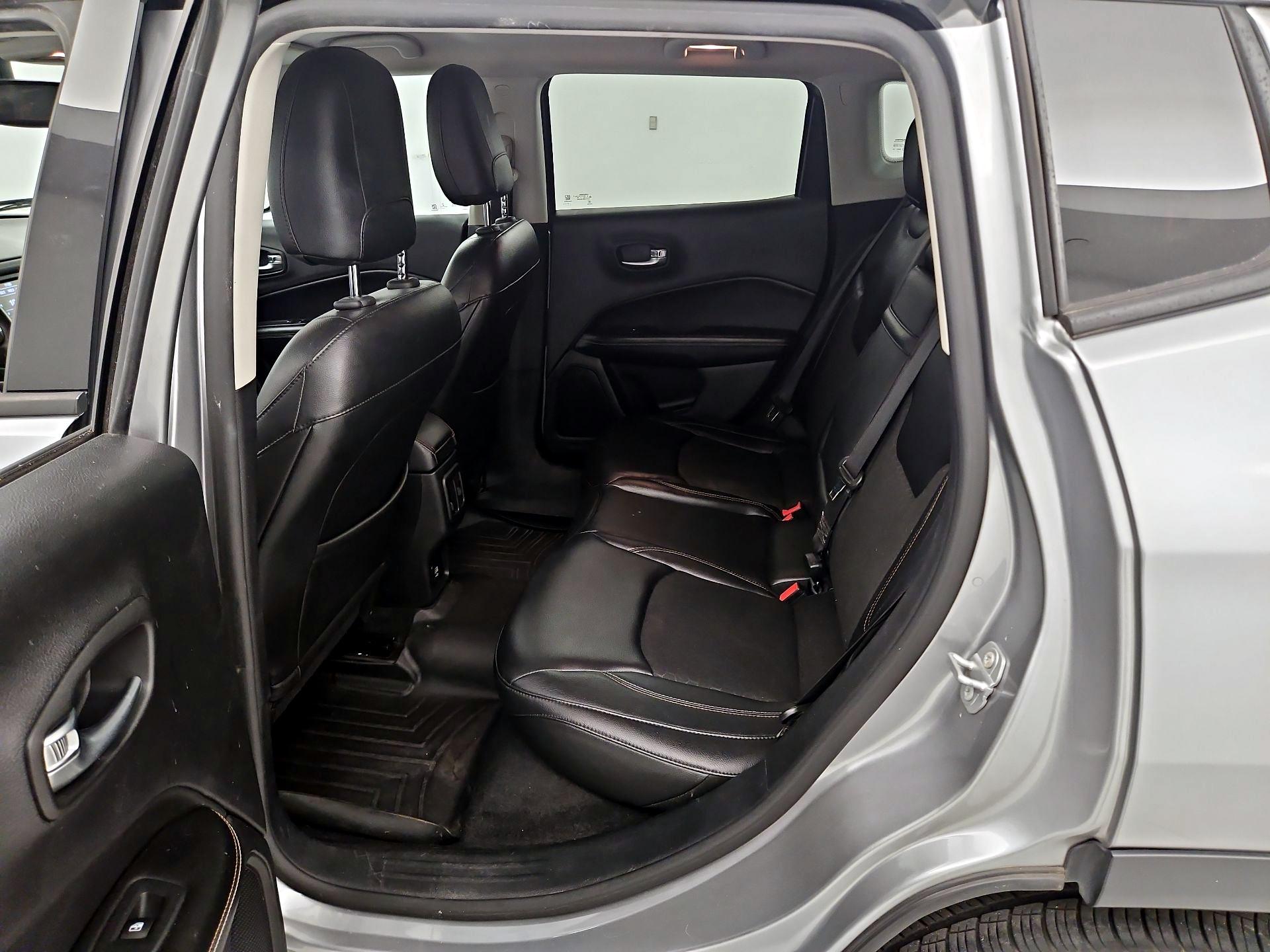 Thumbnail: 2018 Jeep Compass - 19