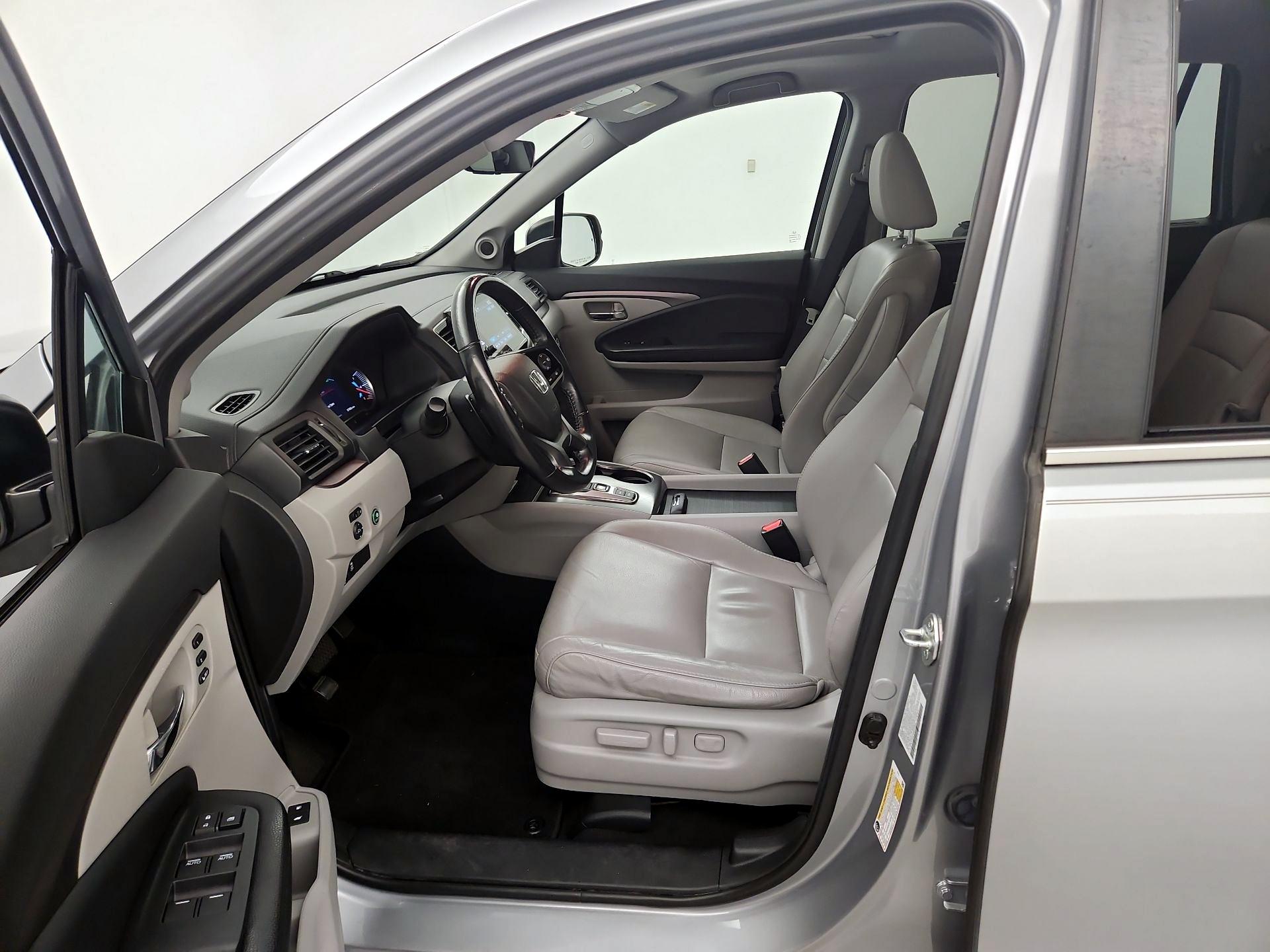 Thumbnail: 2021 Honda Pilot - 11