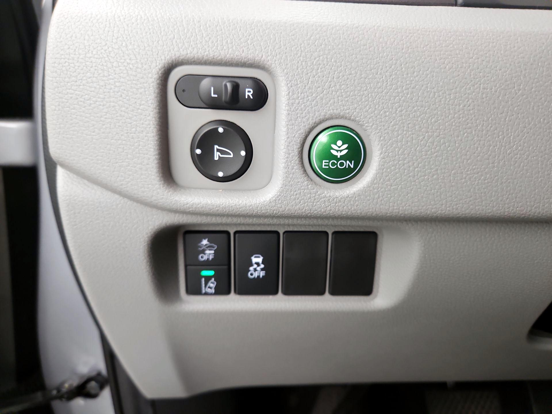 Thumbnail: 2021 Honda Pilot - 13