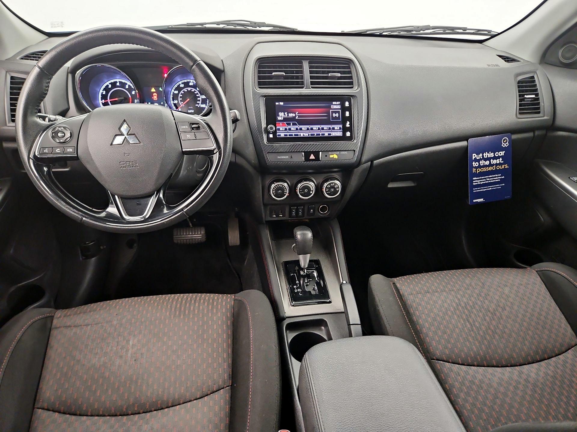 Thumbnail: 2019 Mitsubishi Outlander Sport - 9