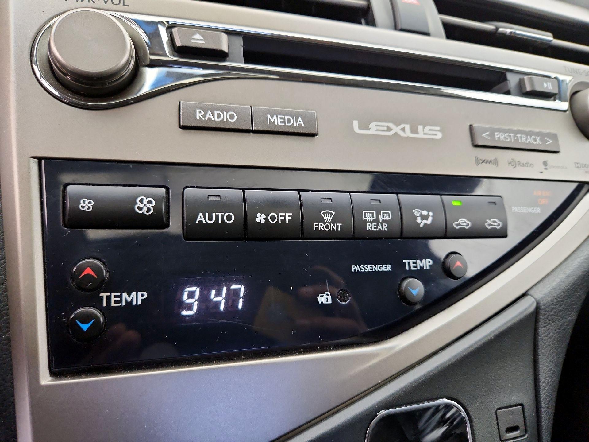 Thumbnail: 2015 Lexus RX - 17