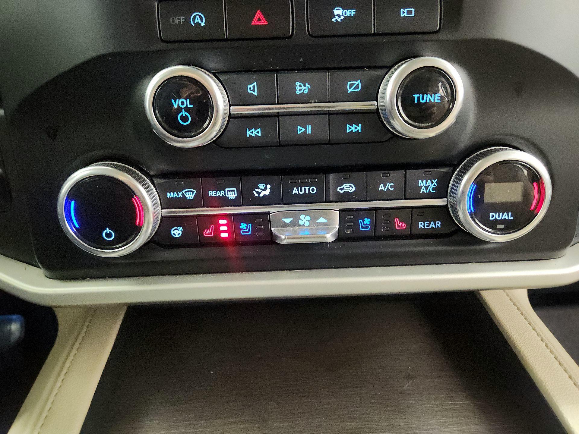 Thumbnail: 2024 Ford Expedition MAX - 17