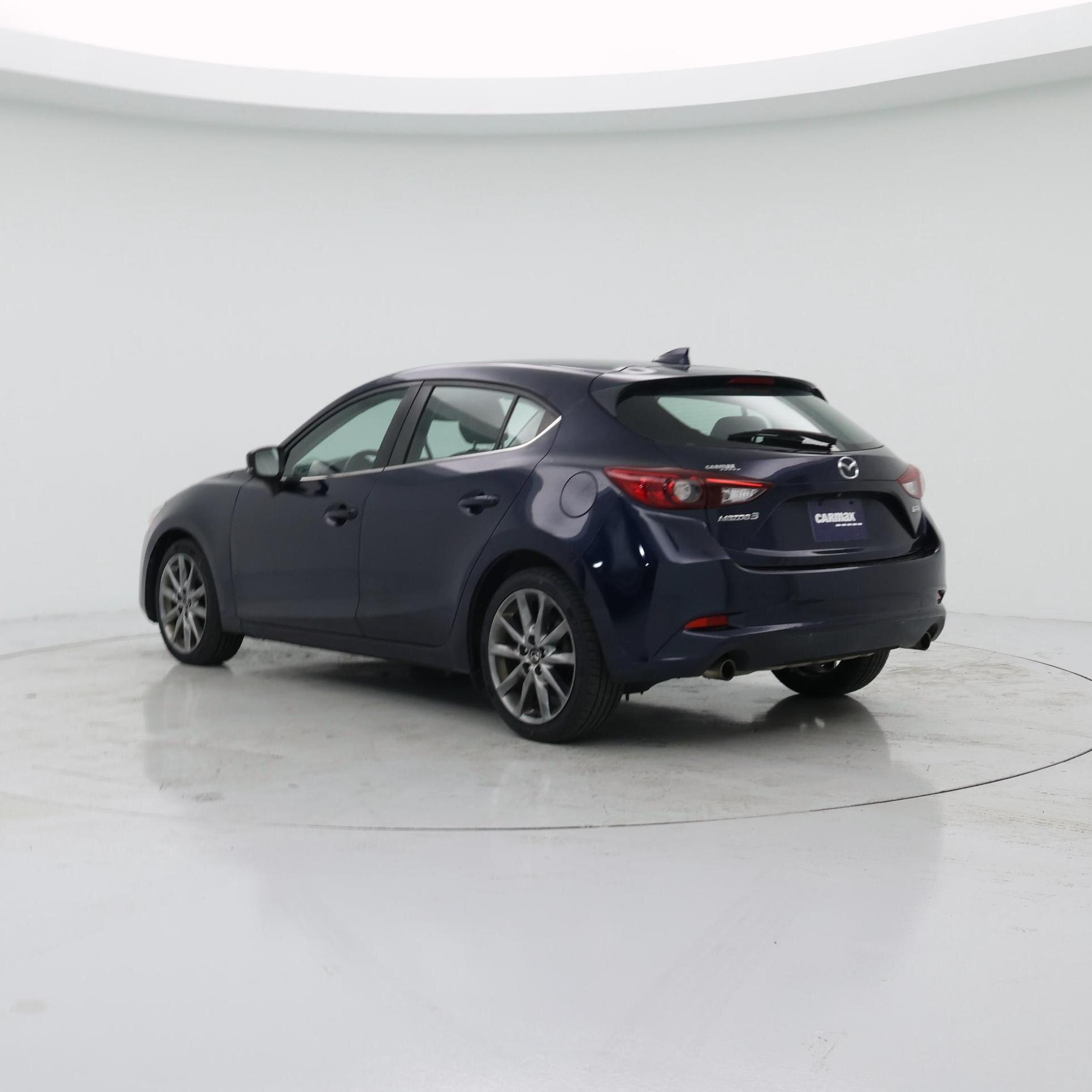 Thumbnail: 2021 Nissan Kicks - 2