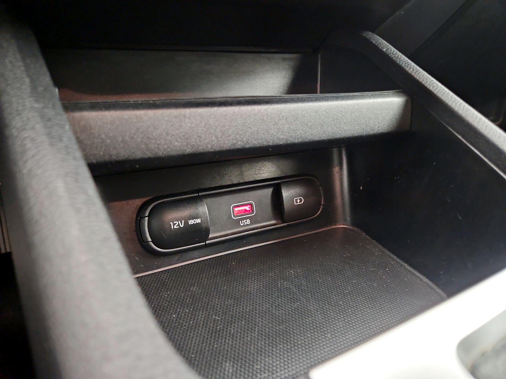 Thumbnail: 2024 Kia Forte - 18