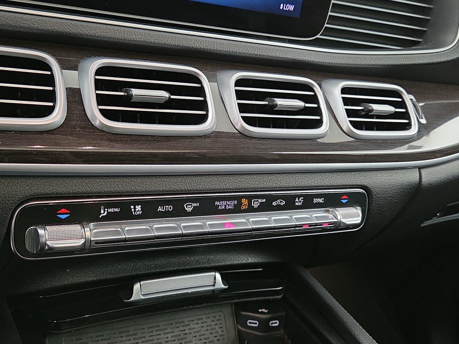 Thumbnail: 2024 Mercedes-Benz GLE - 17