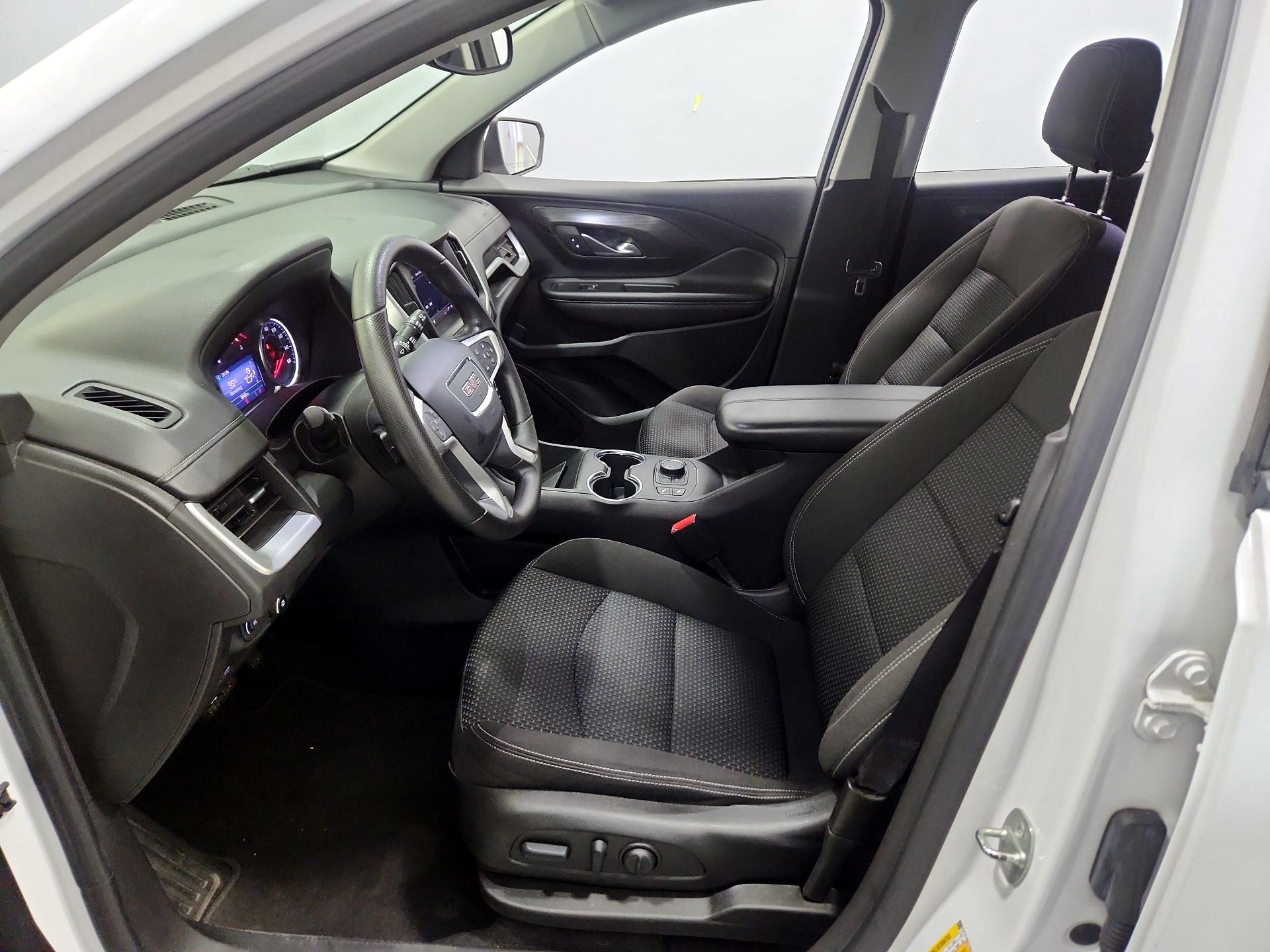 Thumbnail: 2022 GMC Terrain - 11