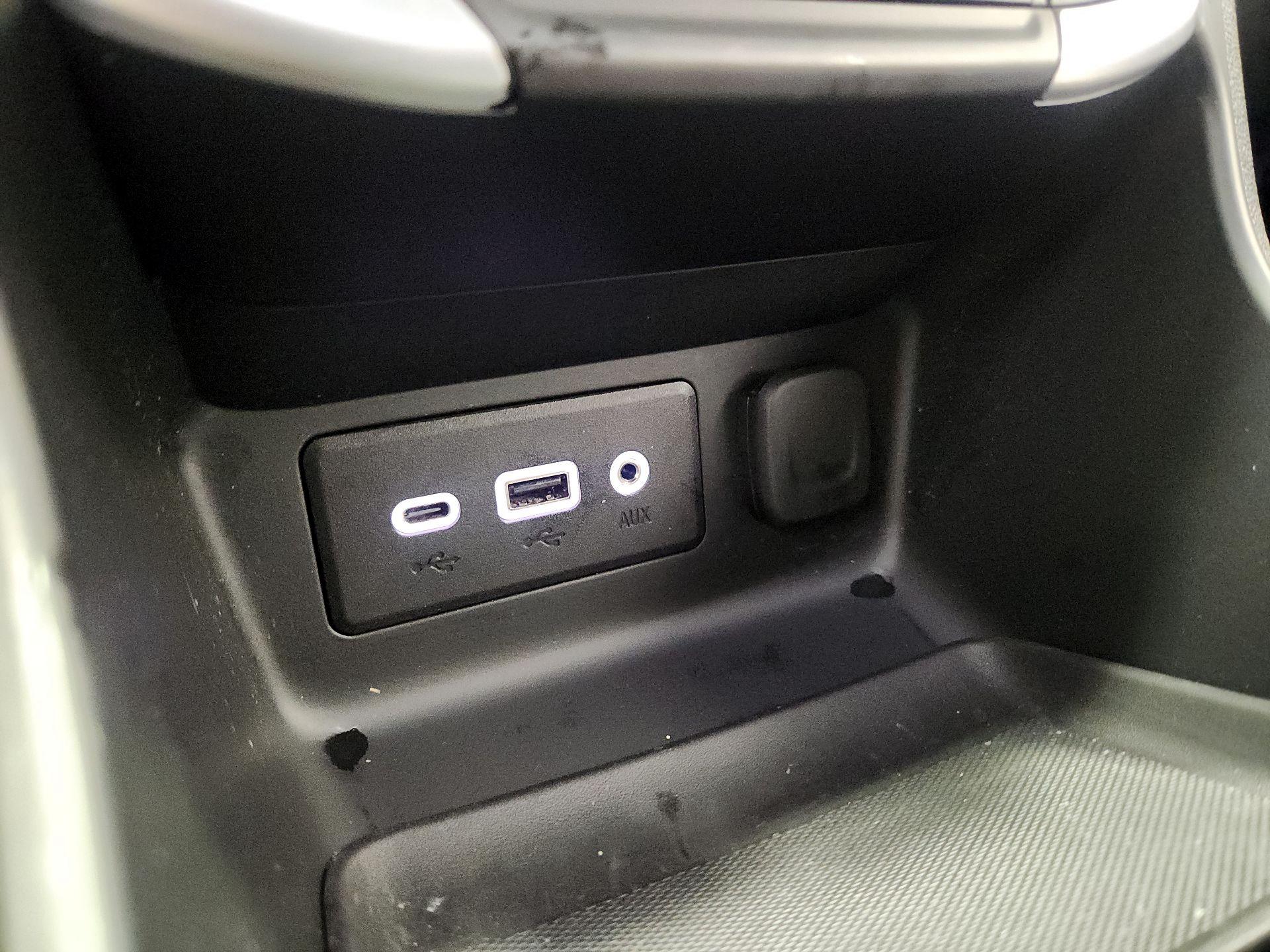 Thumbnail: 2022 GMC Terrain - 18