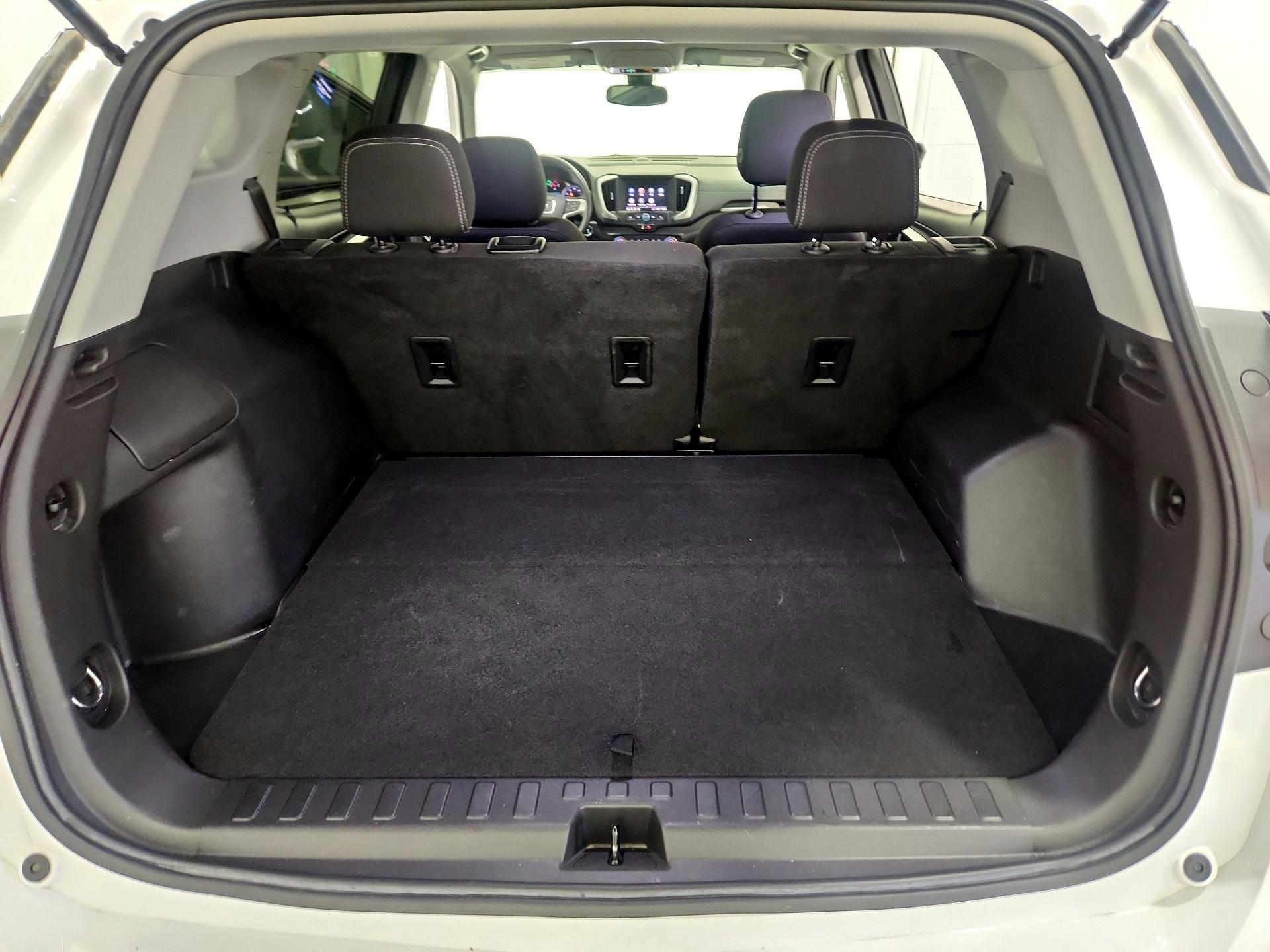 Thumbnail: 2022 GMC Terrain - 20