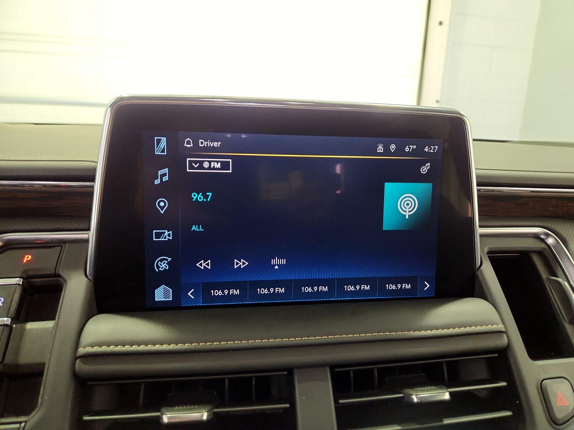 Thumbnail: 2023 Chevrolet Suburban - 15