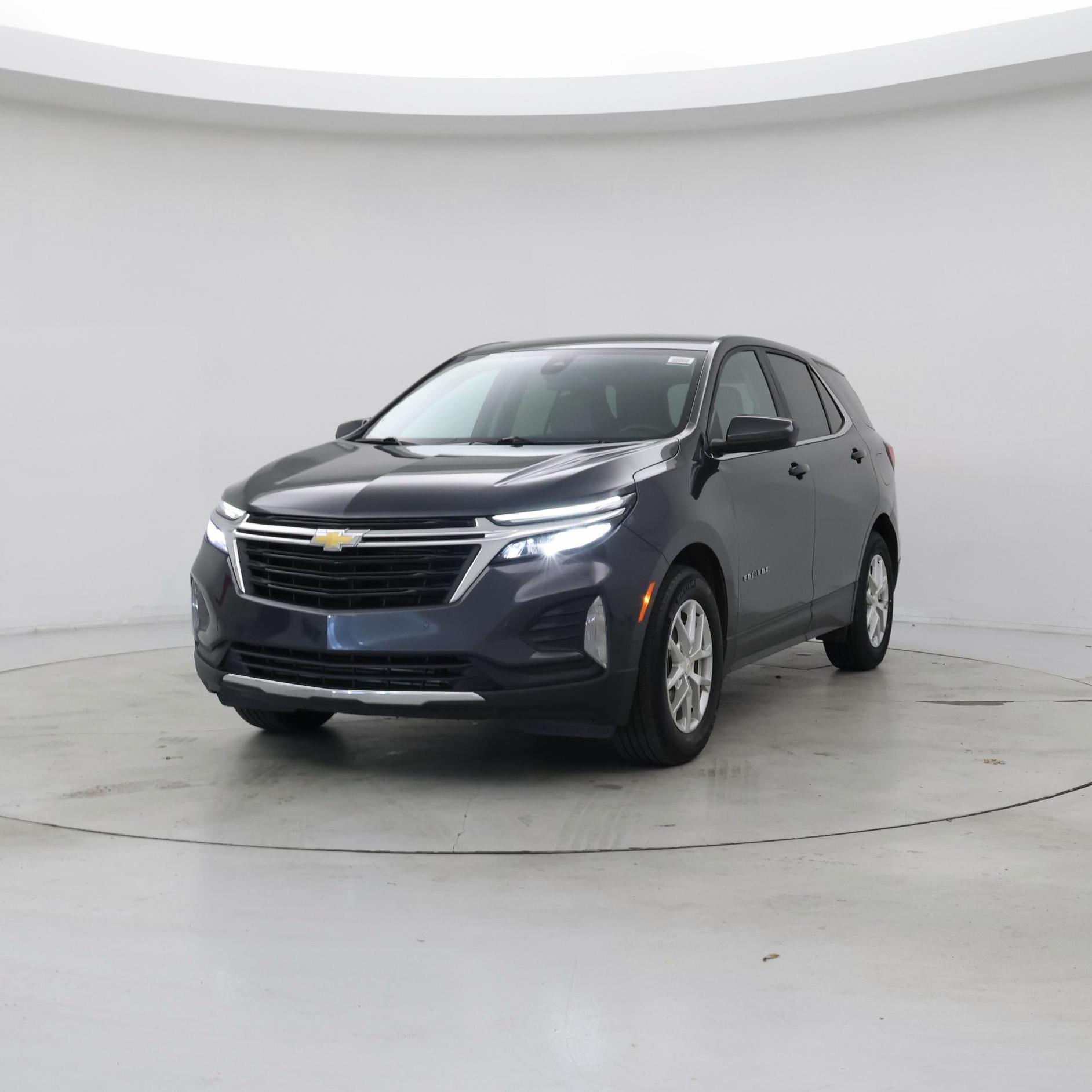 Thumbnail: 2023 Chevrolet Equinox - 4