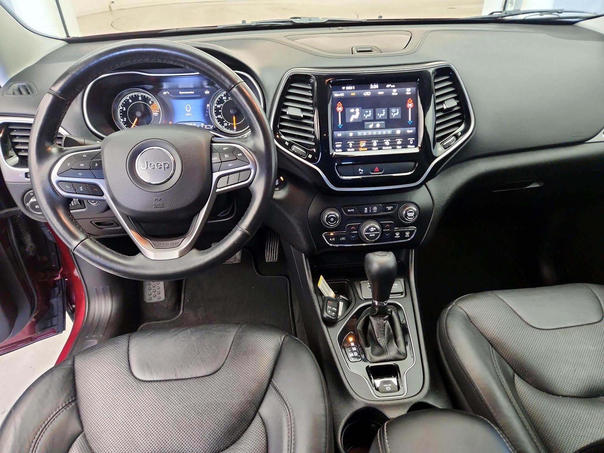 Thumbnail: 2019 Jeep Cherokee - 9