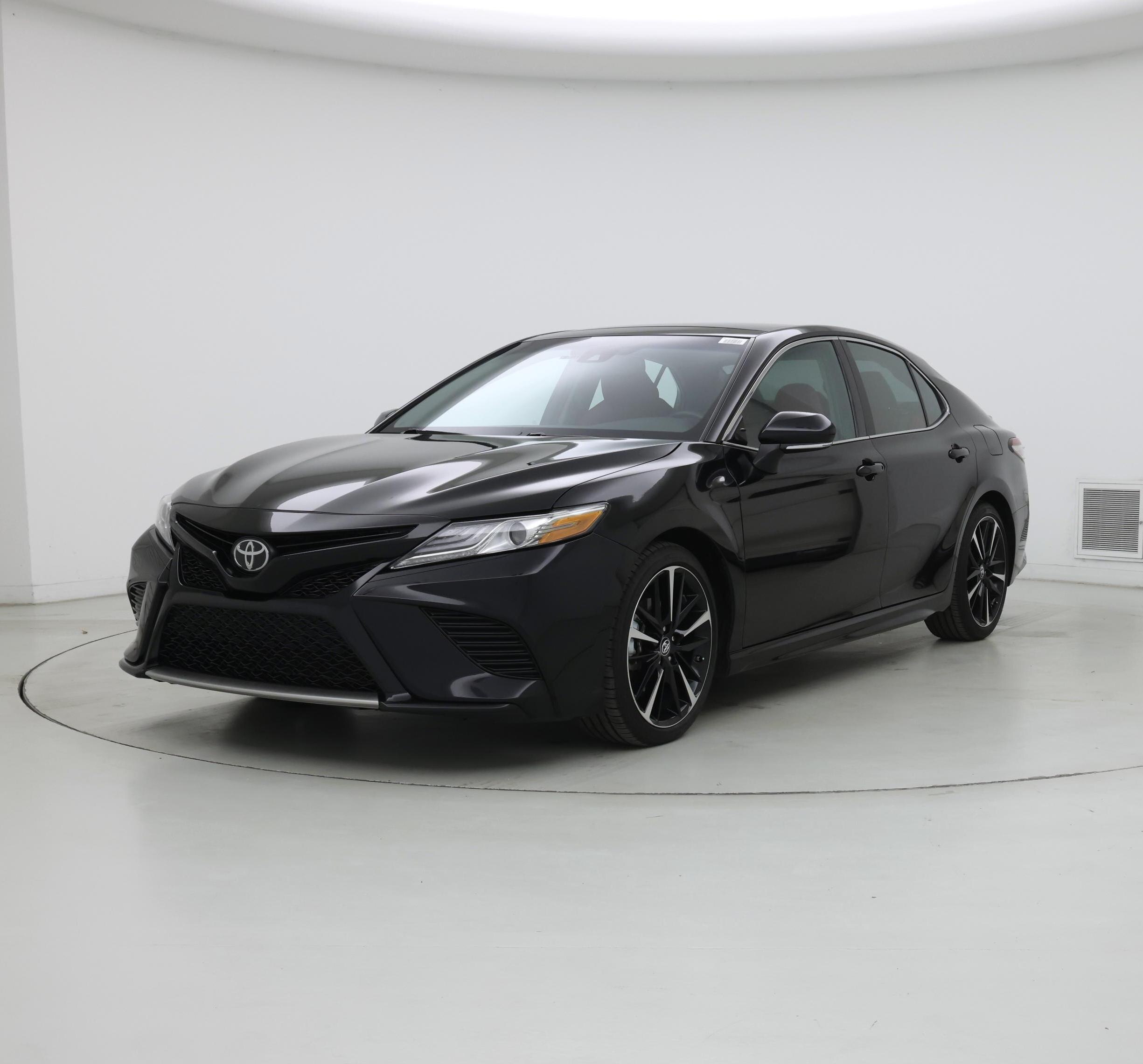 Thumbnail: 2019 Toyota Camry - 4