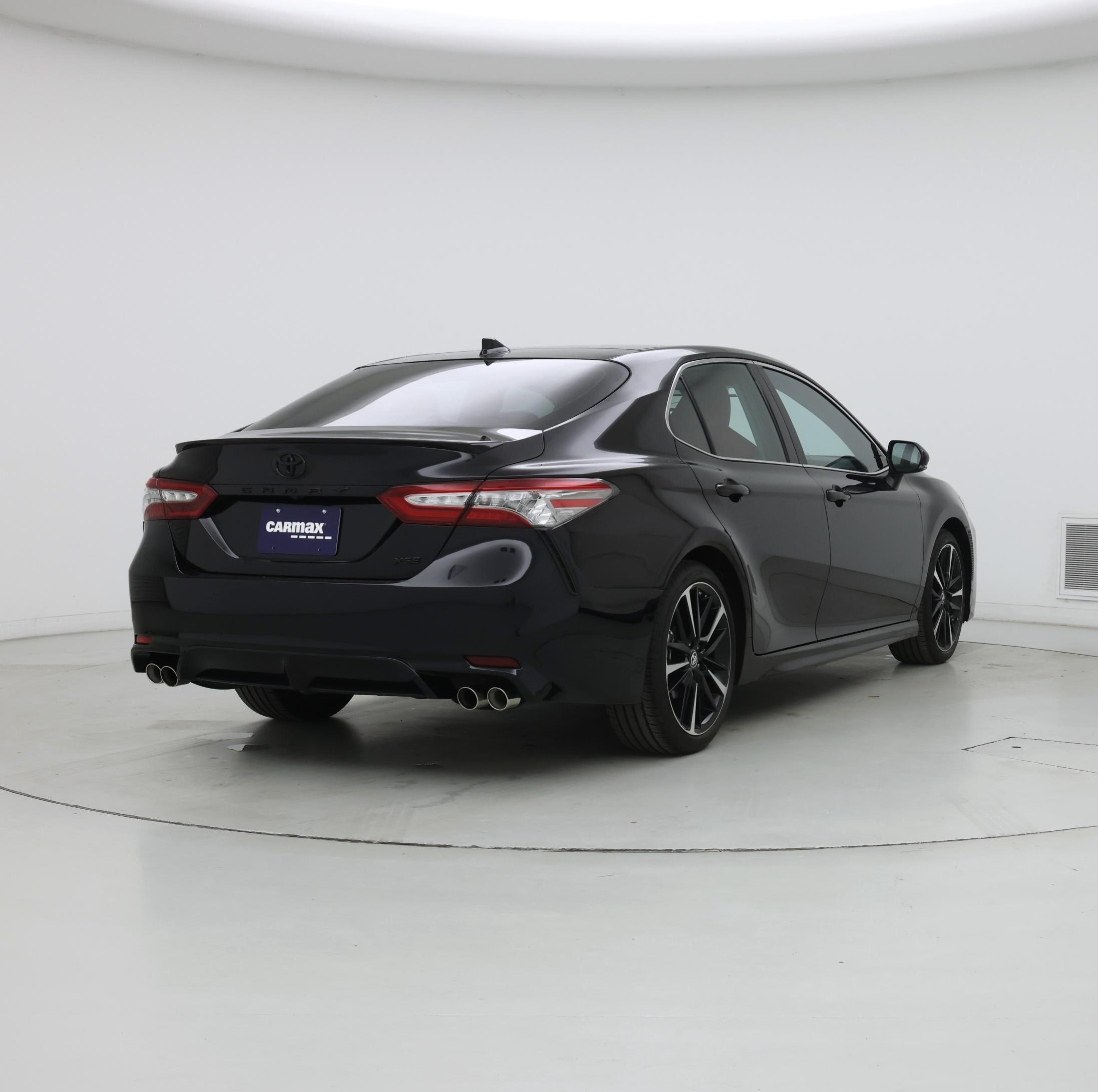 Thumbnail: 2019 Toyota Camry - 8