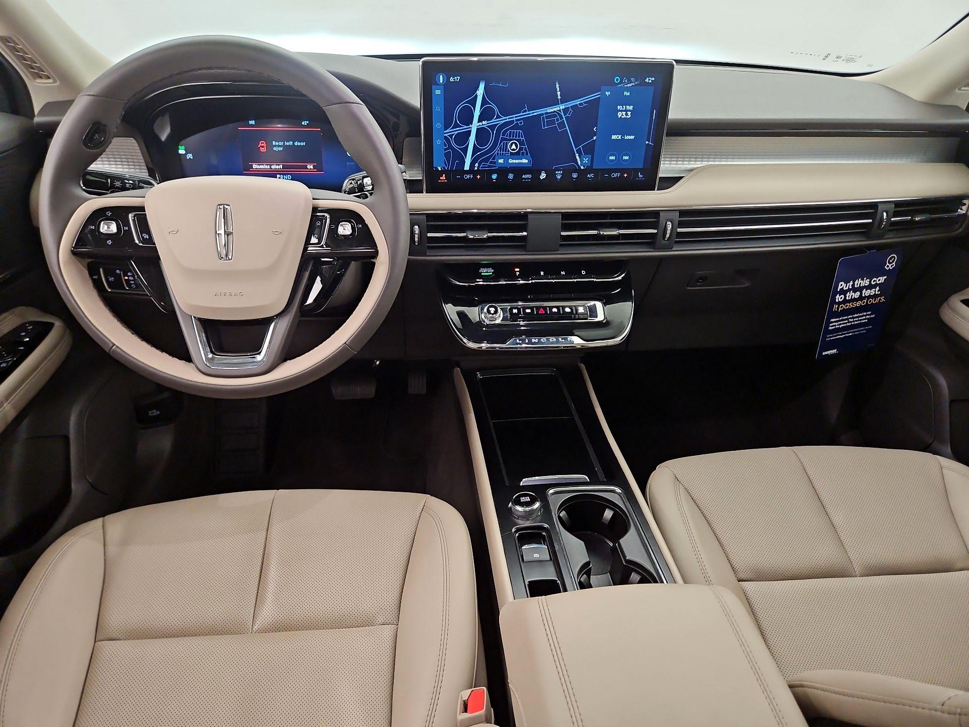 Thumbnail: 2024 Lincoln Corsair - 9