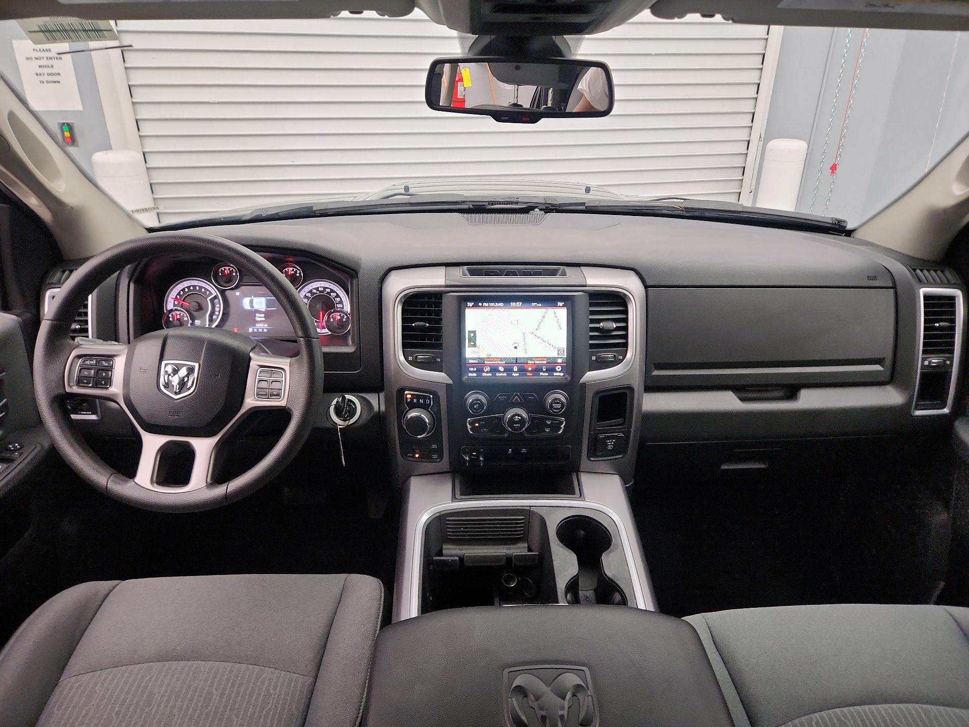Thumbnail: 2023 RAM 1500 Classic - 9