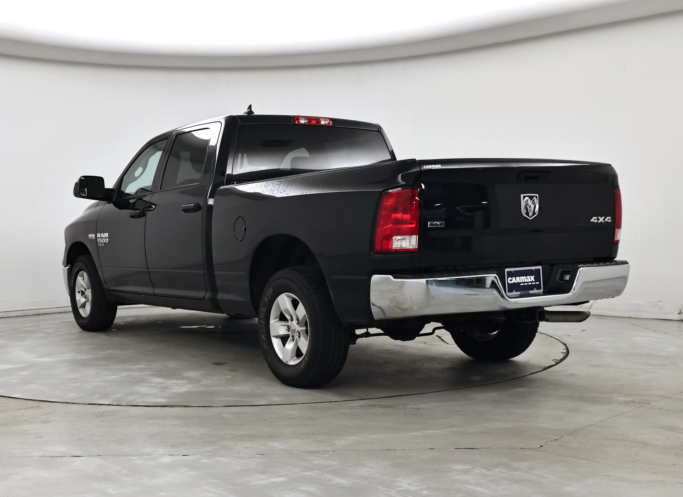 Thumbnail: 2023 RAM 1500 Classic - 2