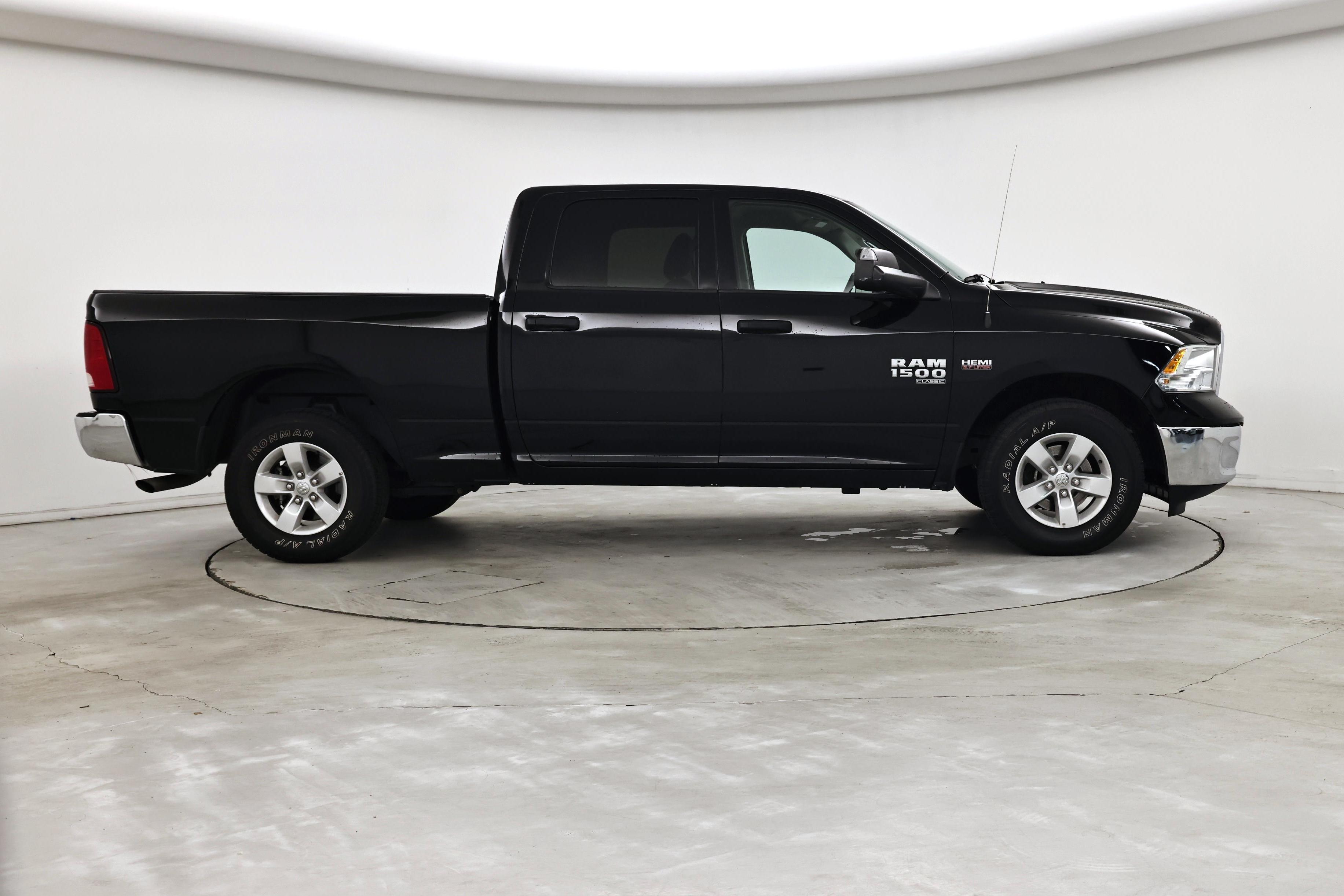 Thumbnail: 2023 RAM 1500 Classic - 7