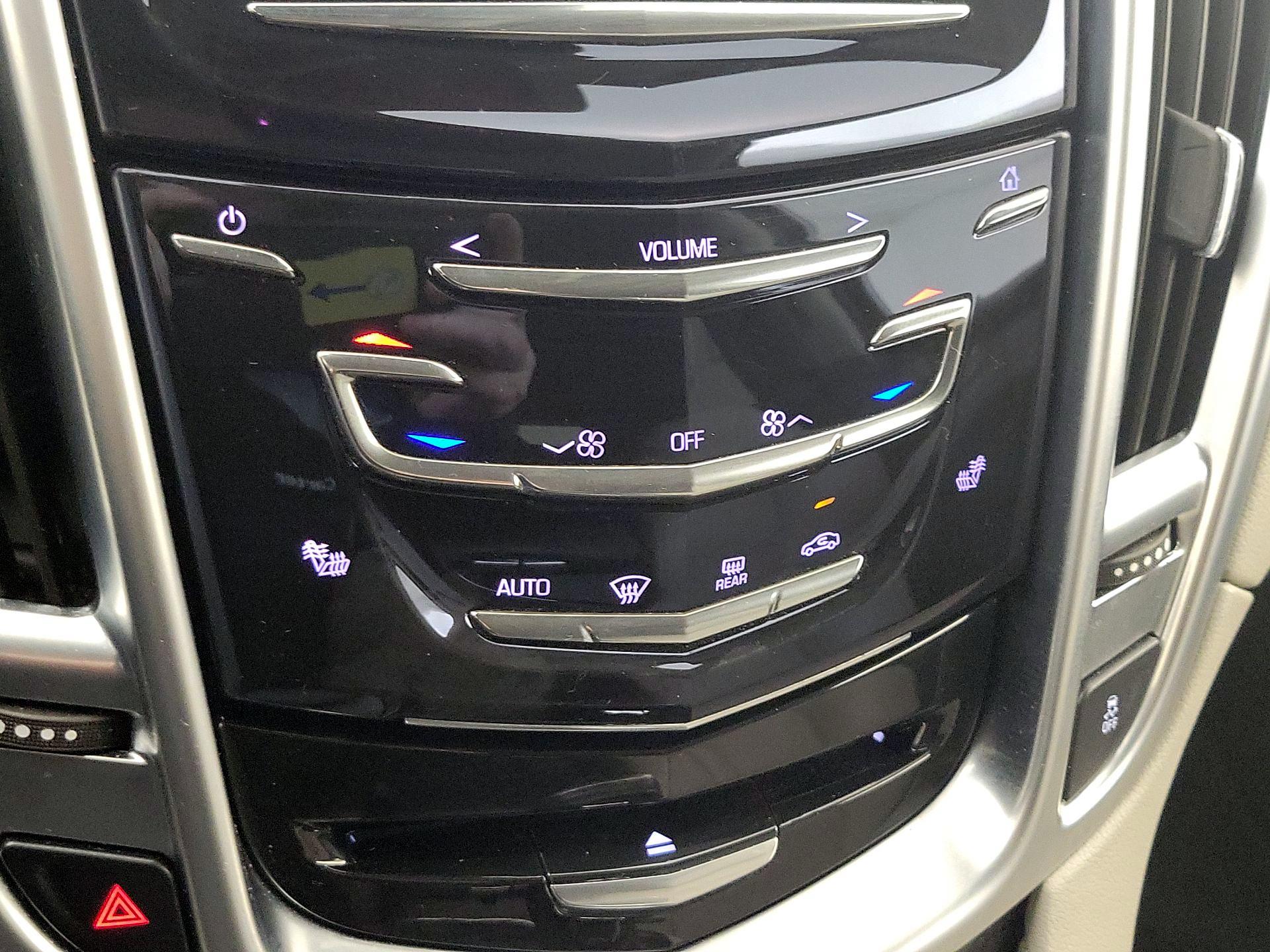 Thumbnail: 2015 Cadillac SRX - 17