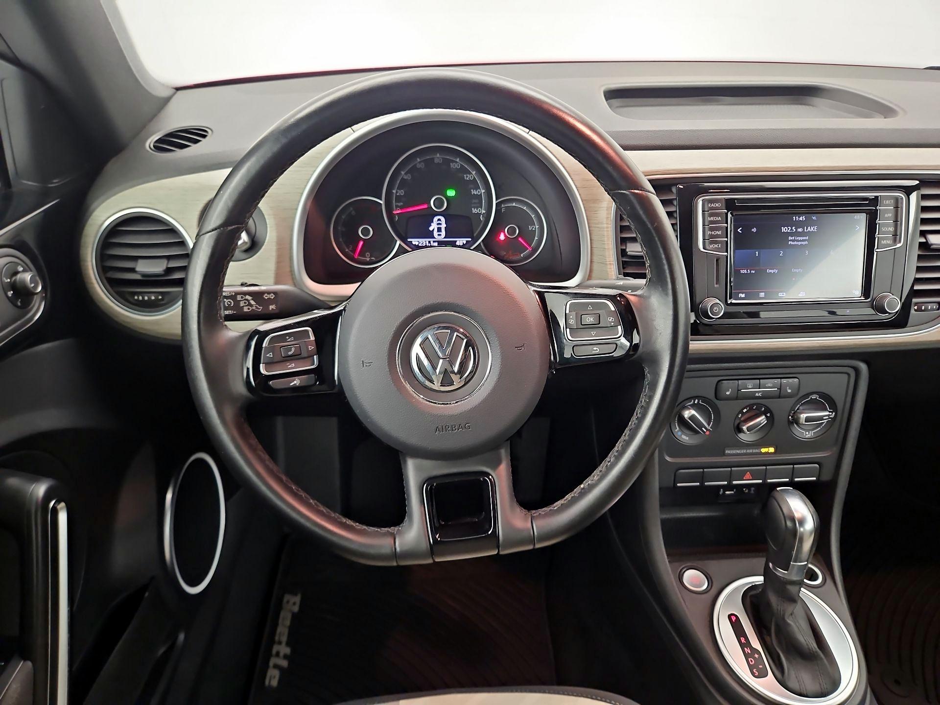 Thumbnail: 2018 Volkswagen Beetle - 10