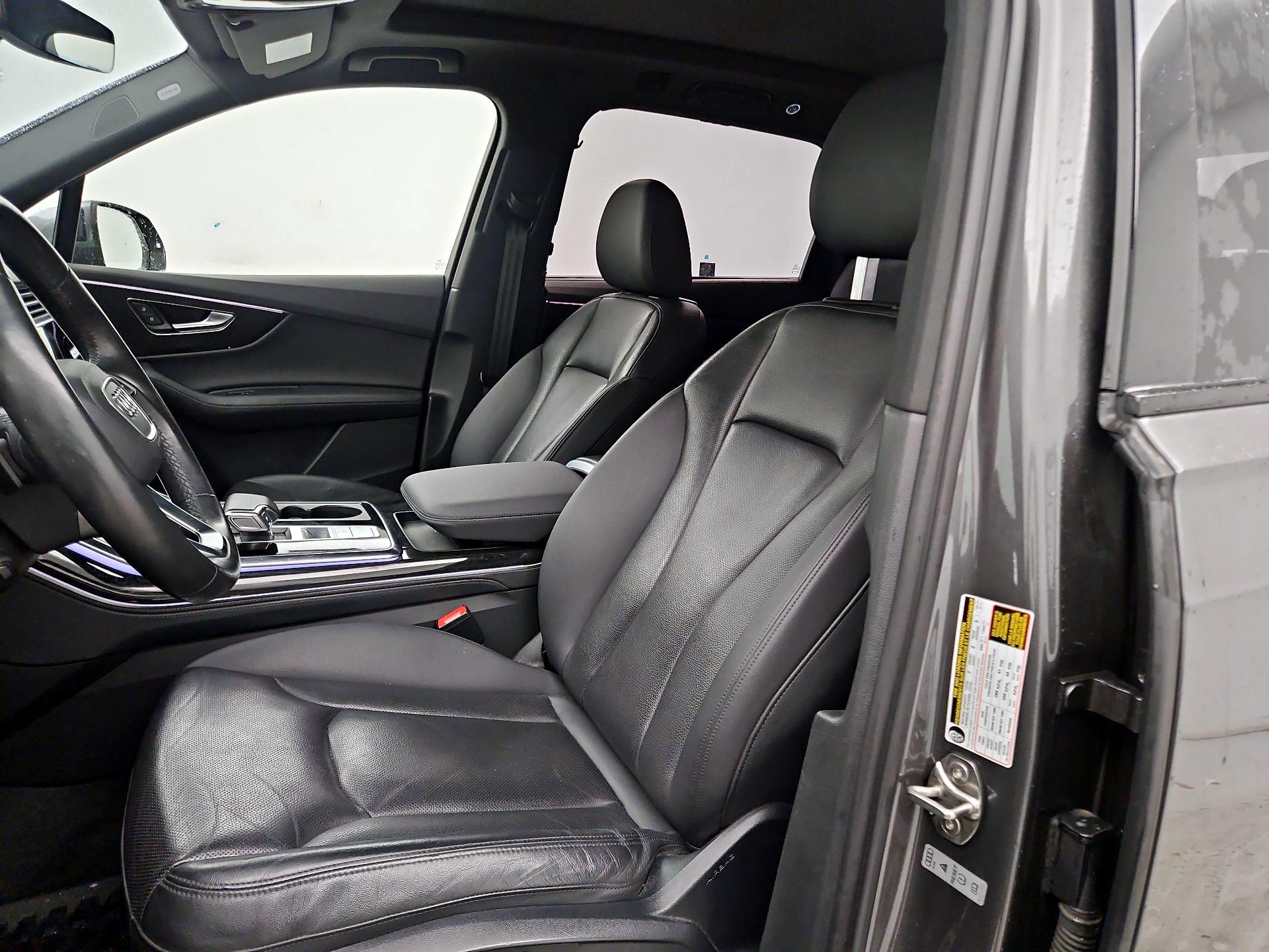 Thumbnail: 2021 Audi Q7 - 11