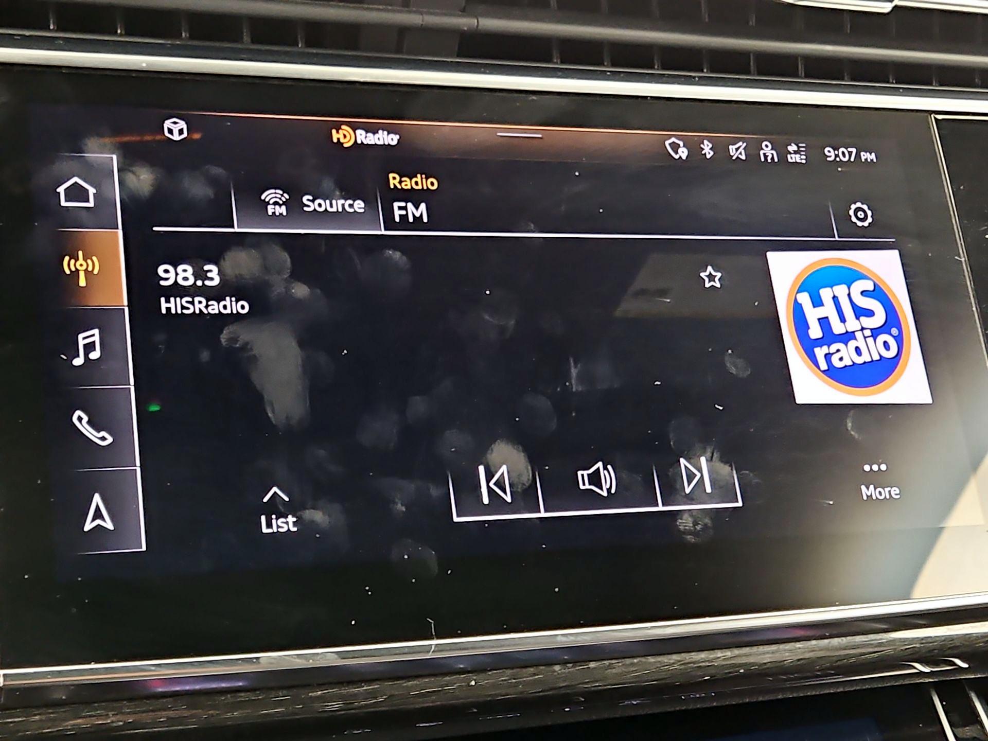 Thumbnail: 2021 Audi Q7 - 16