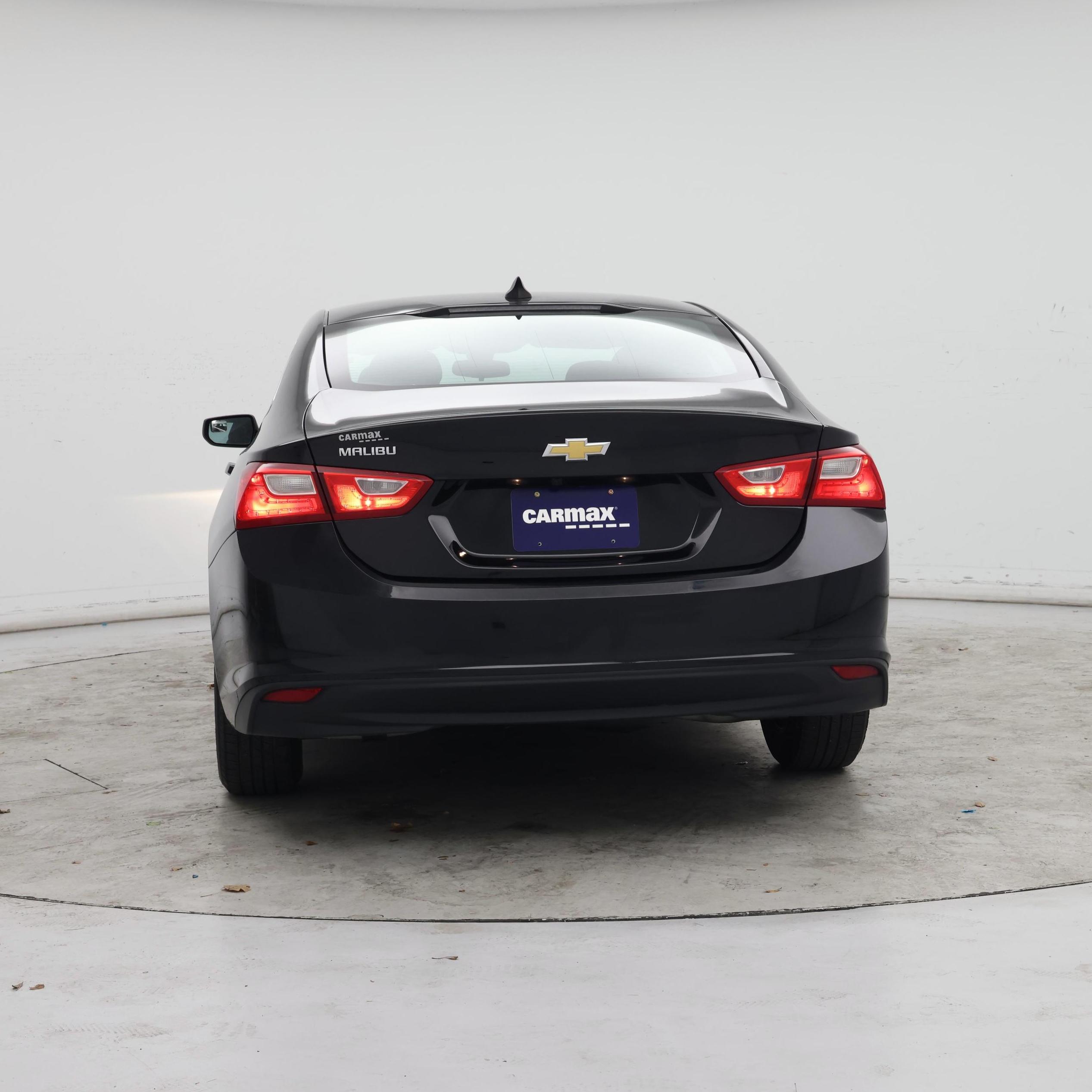 Thumbnail: 2021 Chevrolet Malibu - 6