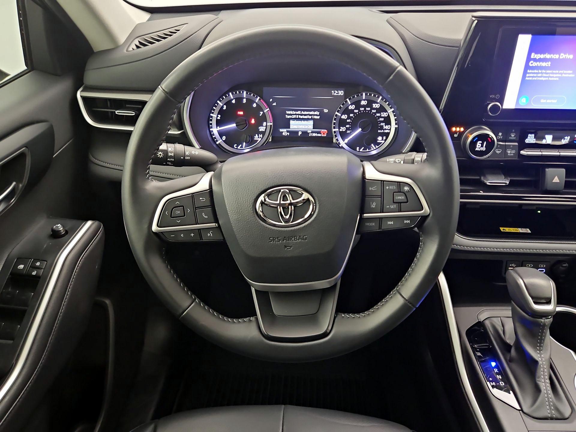 Thumbnail: 2024 Toyota Highlander - 10