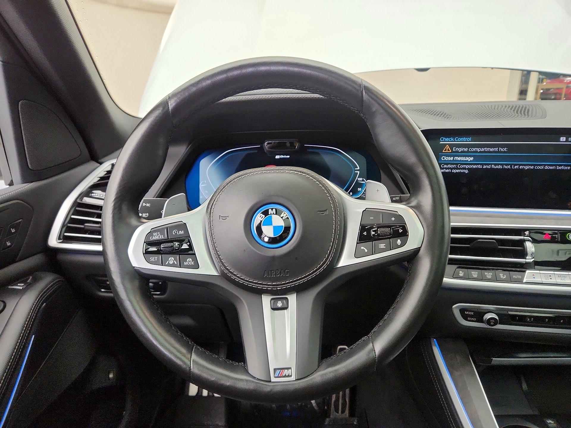 Thumbnail: 2022 BMW X5 - 10