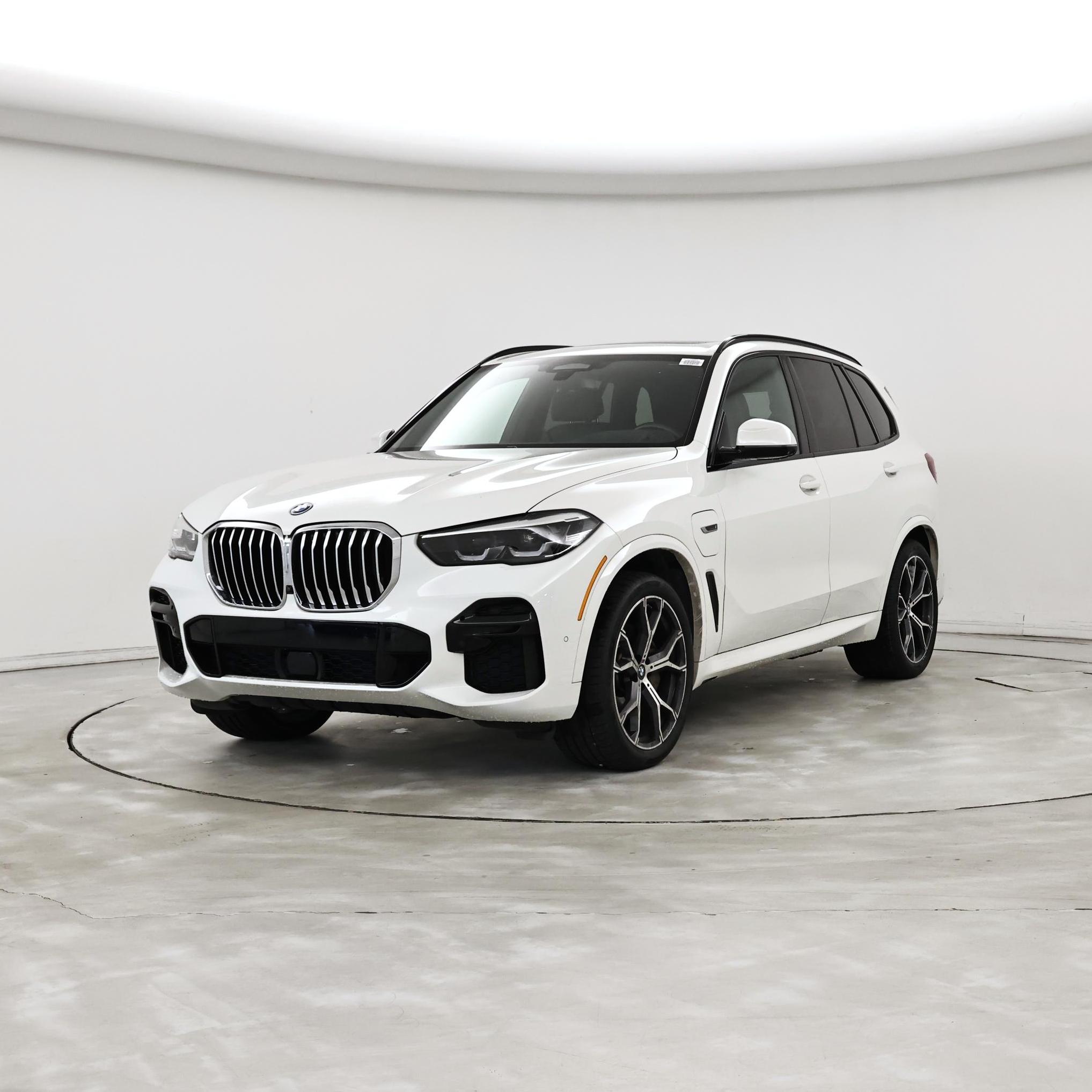Thumbnail: 2022 BMW X5 - 4