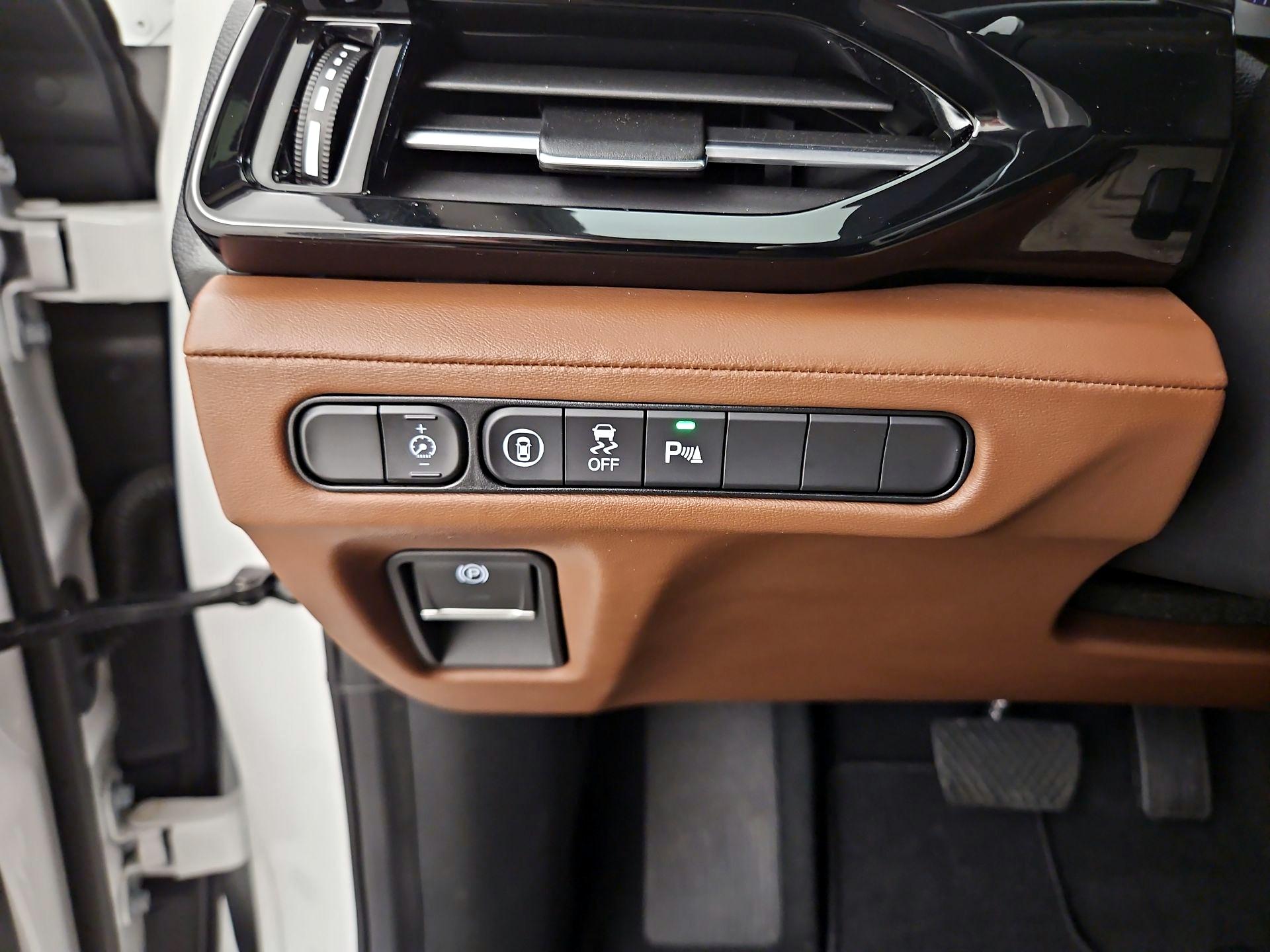 Thumbnail: 2024 Acura MDX - 13