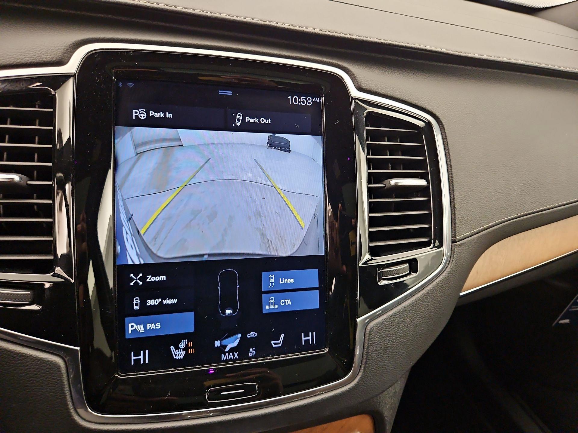 Thumbnail: 2018 Volvo XC90 - 14