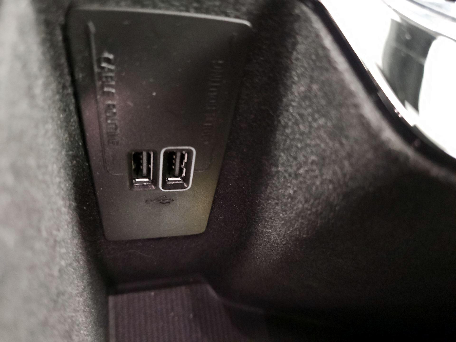 Thumbnail: 2018 Volvo XC90 - 18