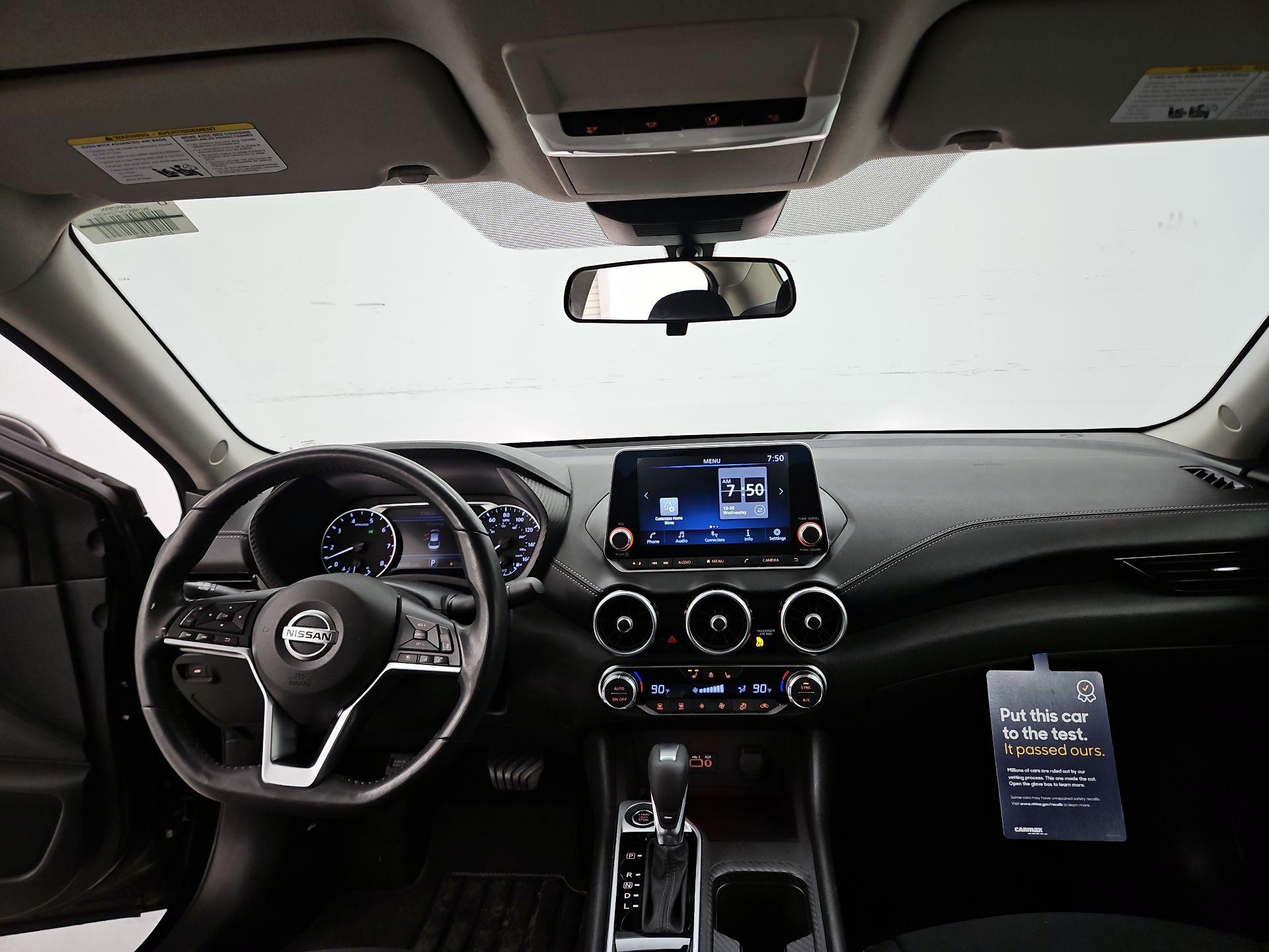 Thumbnail: 2023 Nissan Sentra - 9